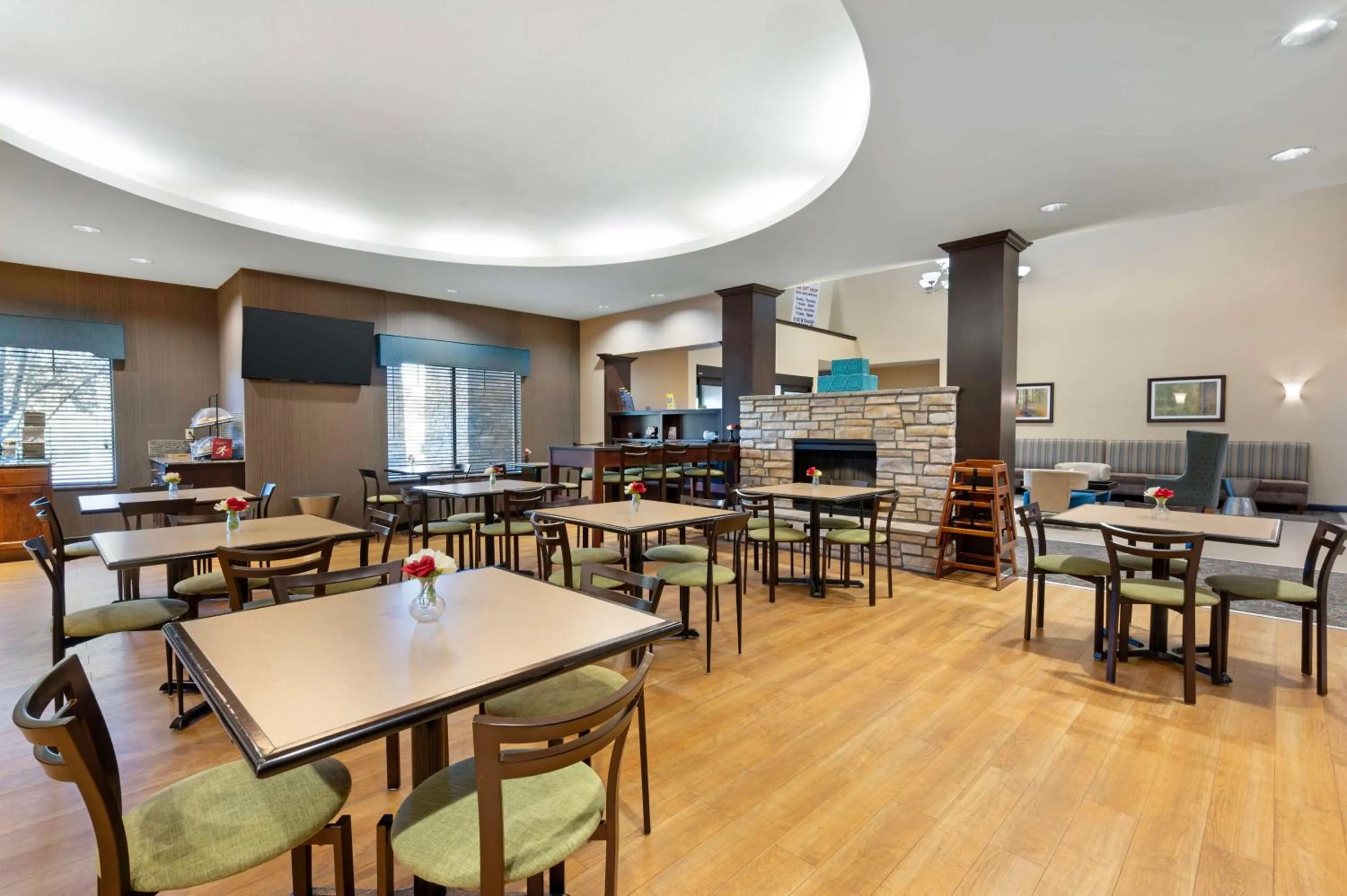 Breakfast in Best Western Plus French Lick