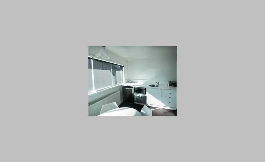 Kitchen or kitchenette in Silverski Rooms and Apartments