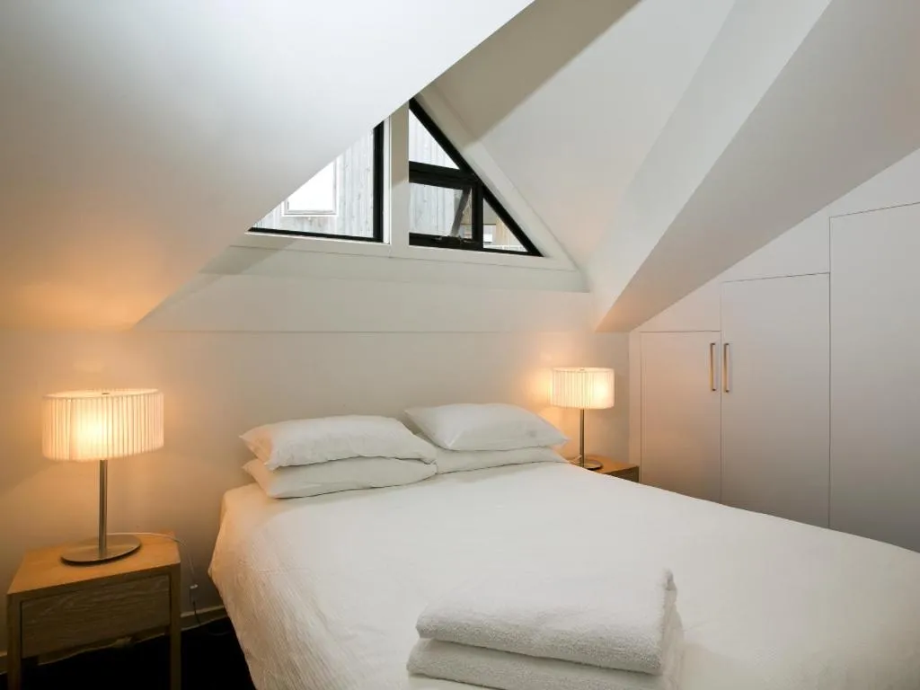 Bedroom, Bed in Silverski Rooms and Apartments