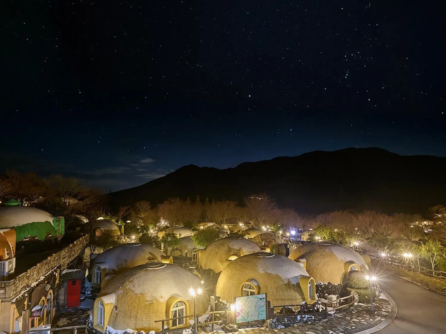 Property building in Aso Farm Land Property building in Aso Farm Land