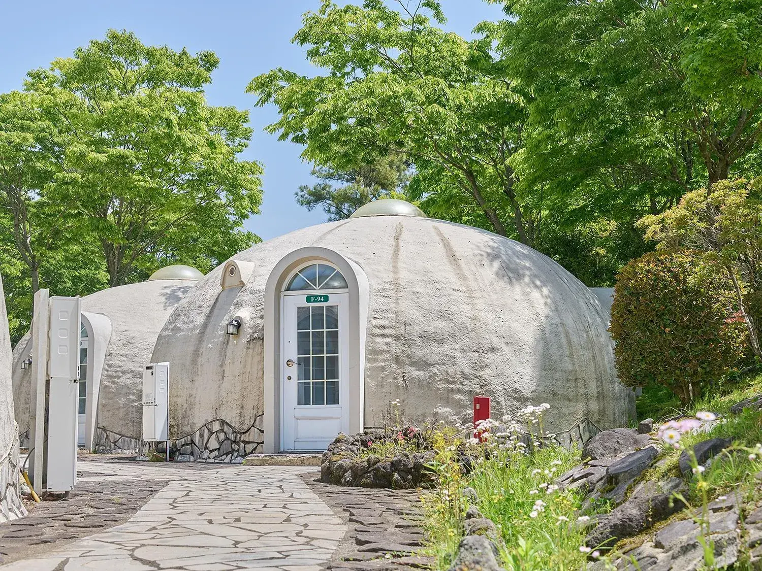 Property building in Aso Farm Land Property building in Aso Farm Land