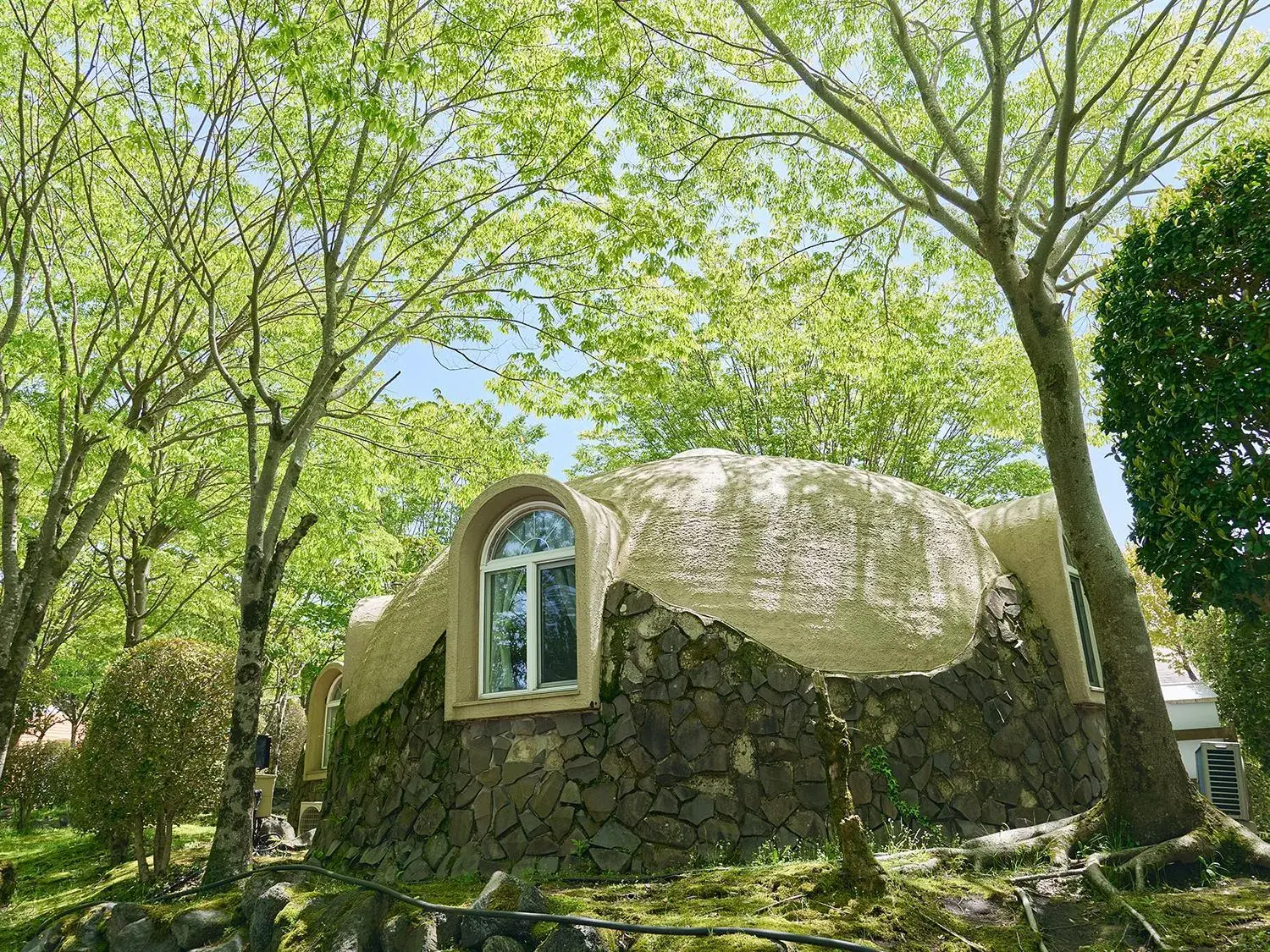 Property building in Aso Farm Land Property building in Aso Farm Land