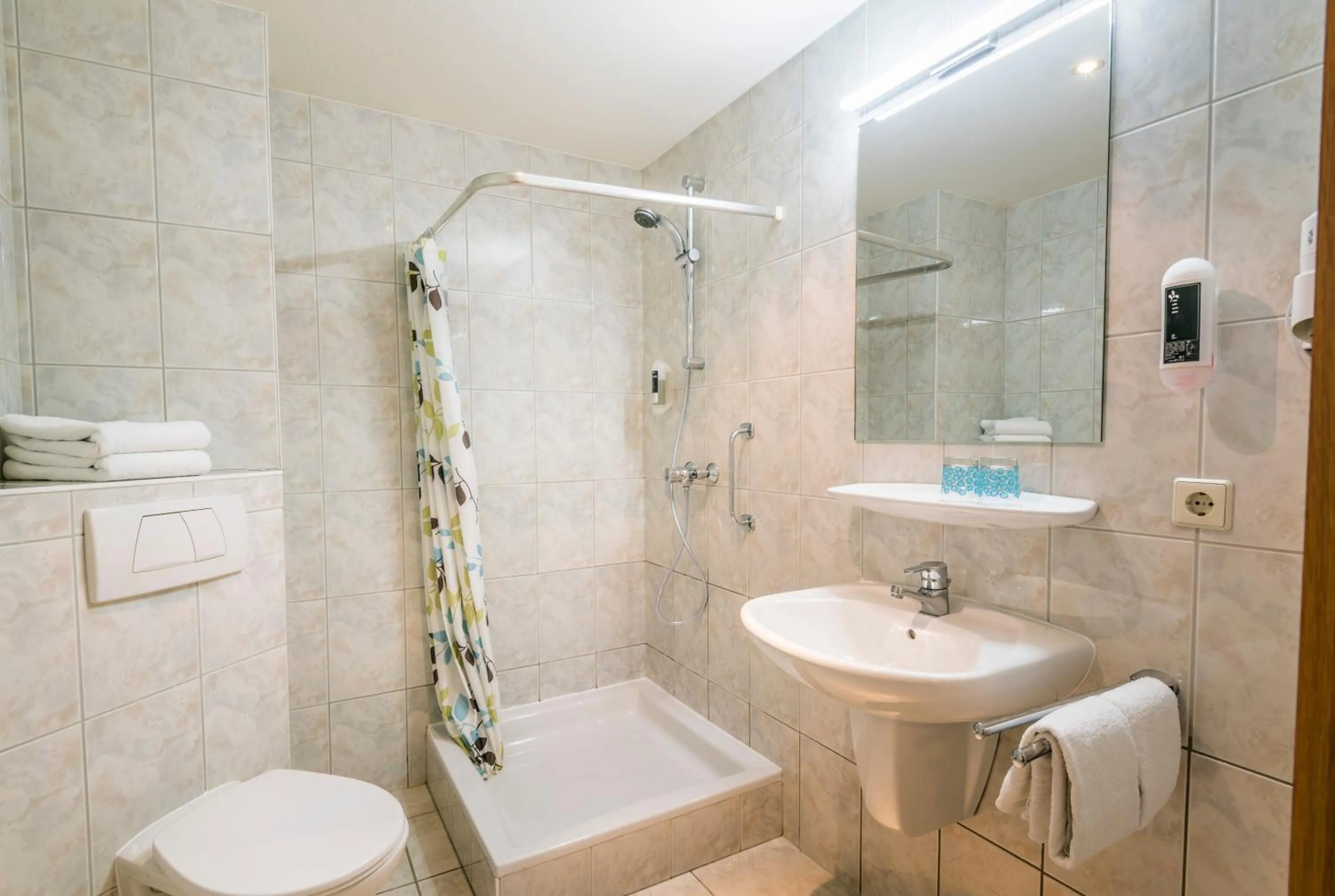 Bathroom in Trail-Inn Natur & Sporthotel