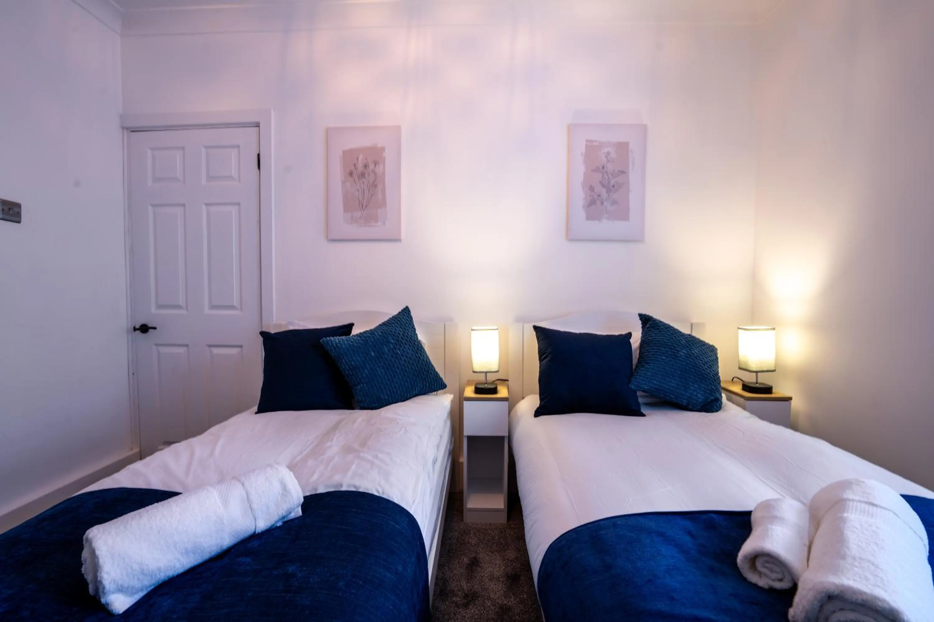 Bed in Swansea Waterfront View Windmill Terrace
