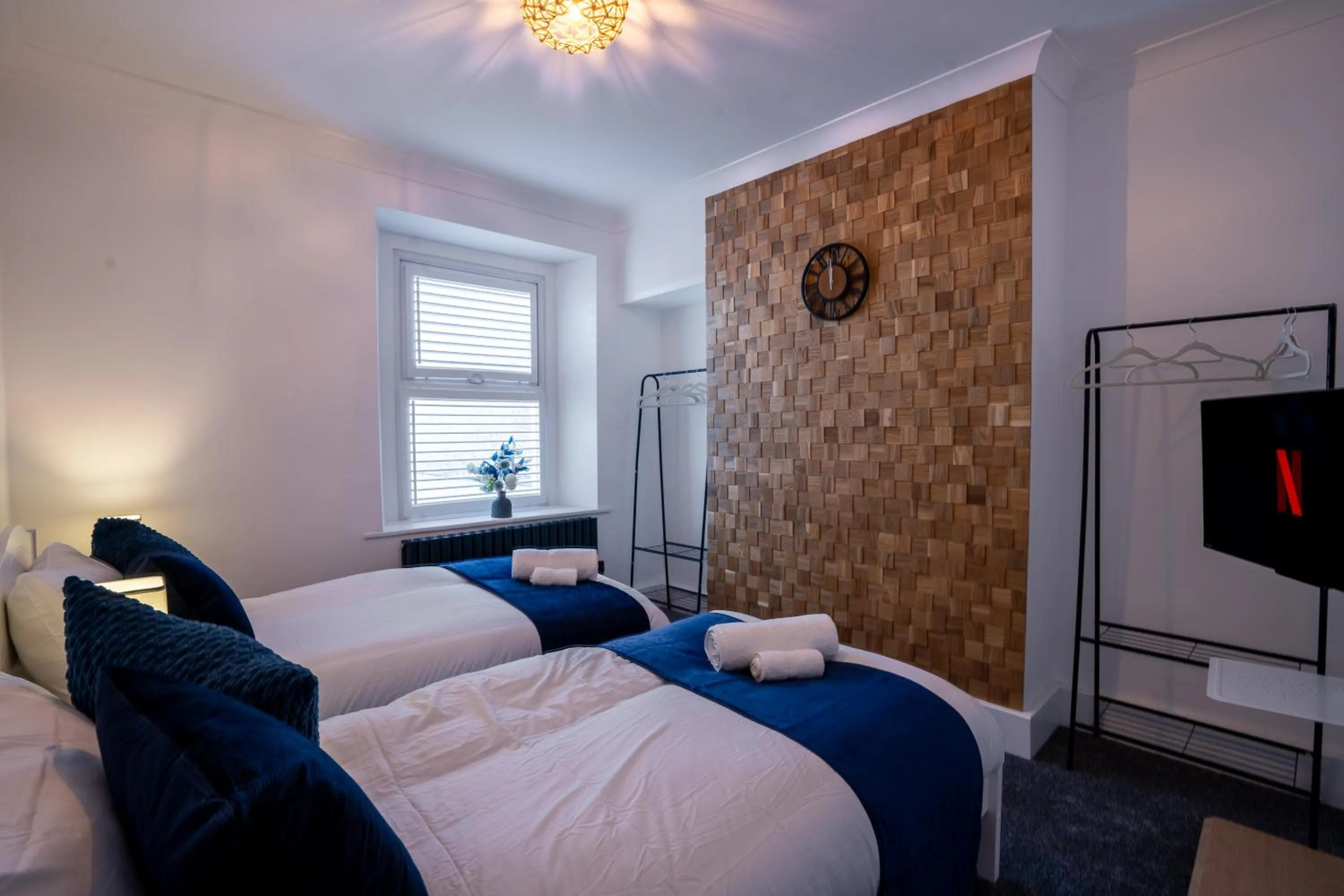 Bed in Swansea Waterfront View Windmill Terrace