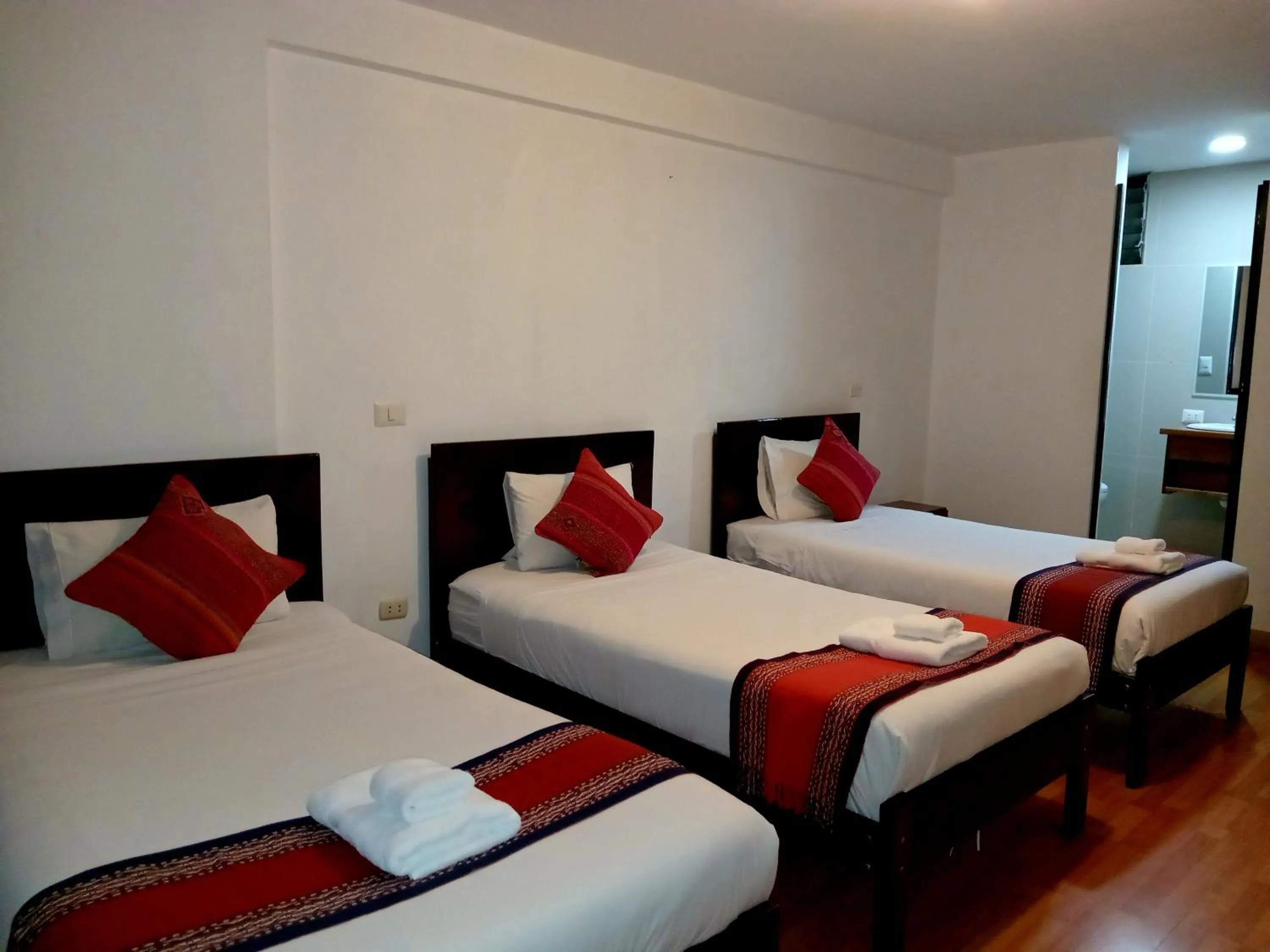 Bed in El Quetzal MachuPicchu