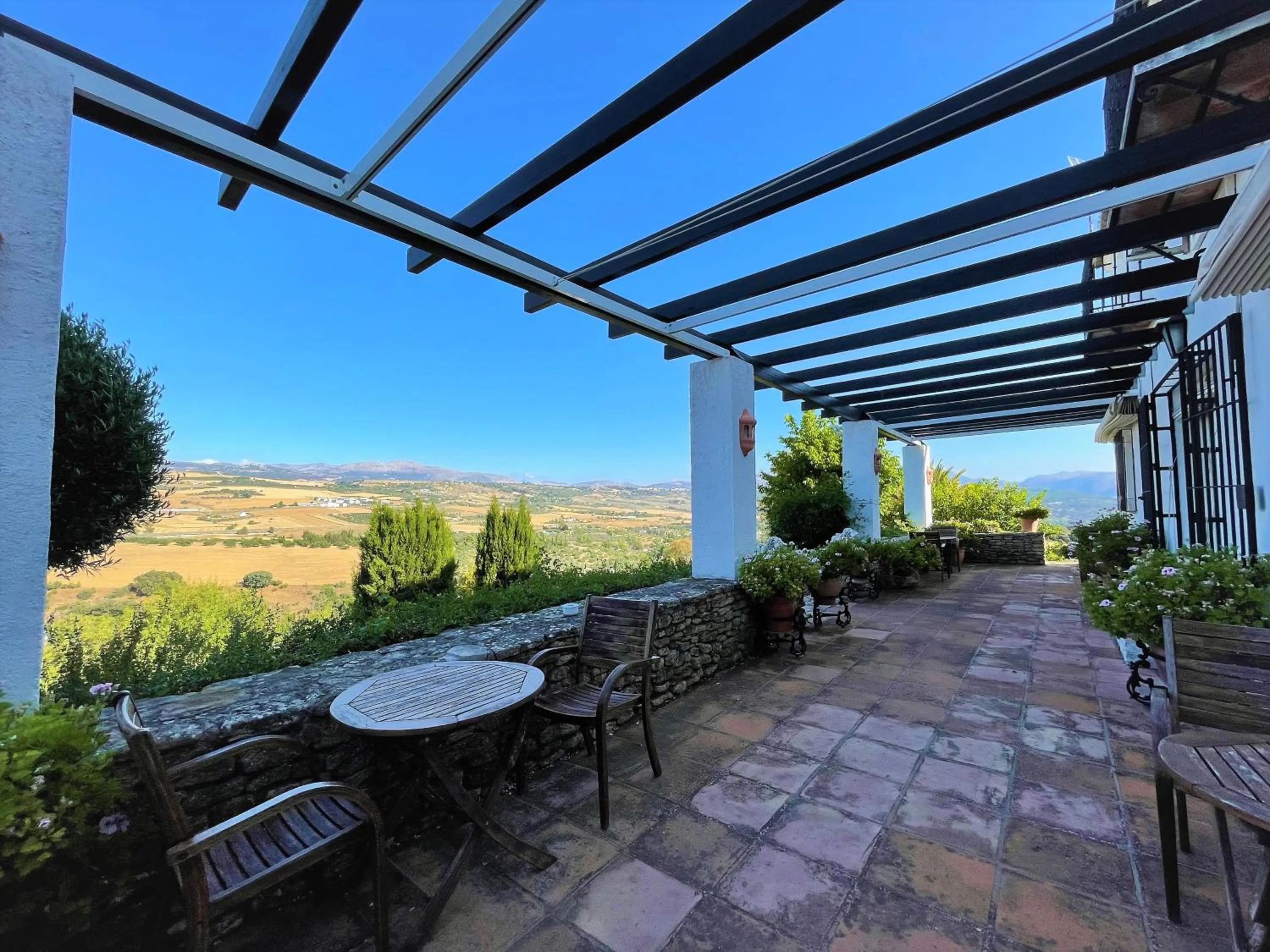 Property building in Villa Casa Alta