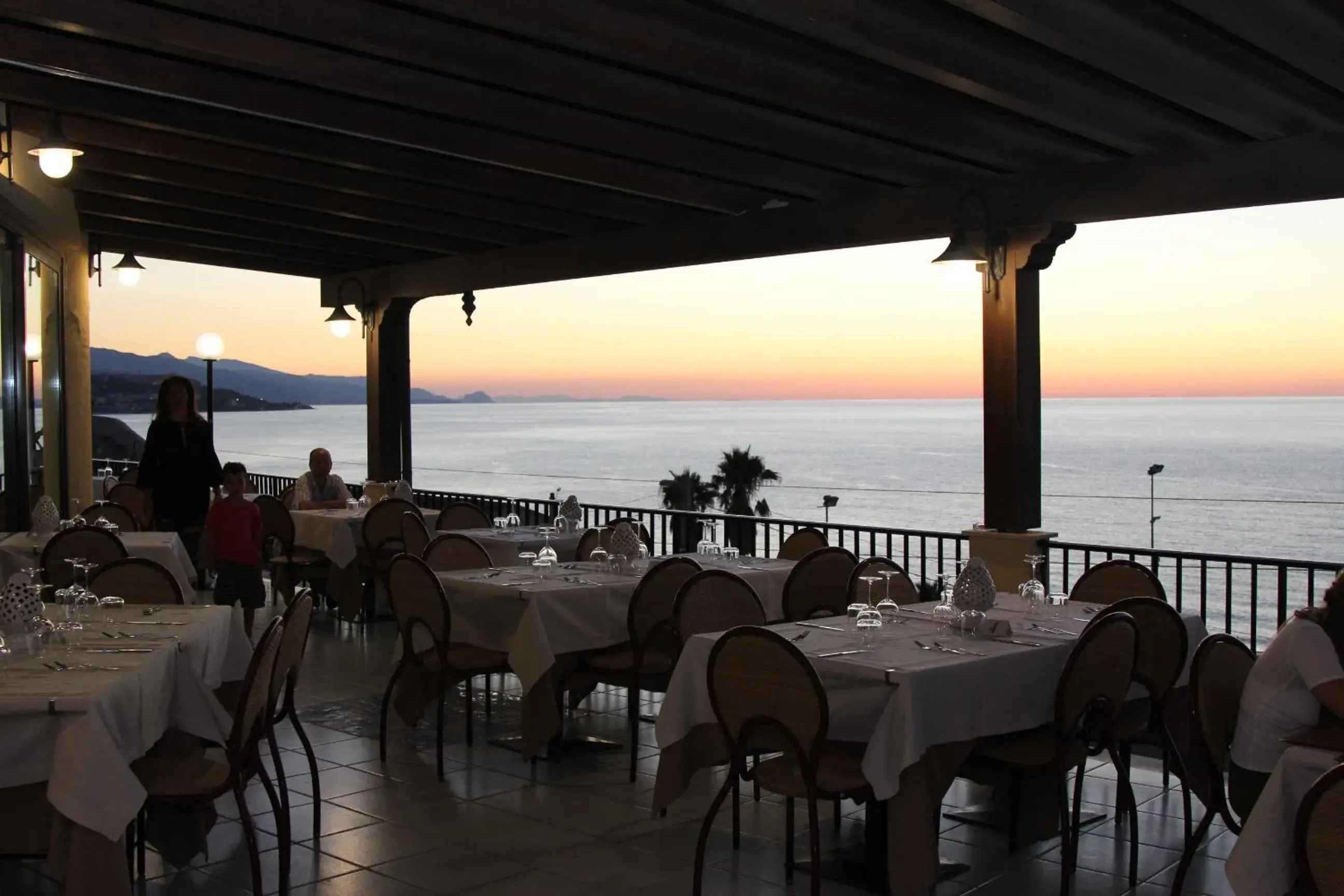 Balcony/Terrace, Restaurant/Places to Eat in Hotel Za Maria