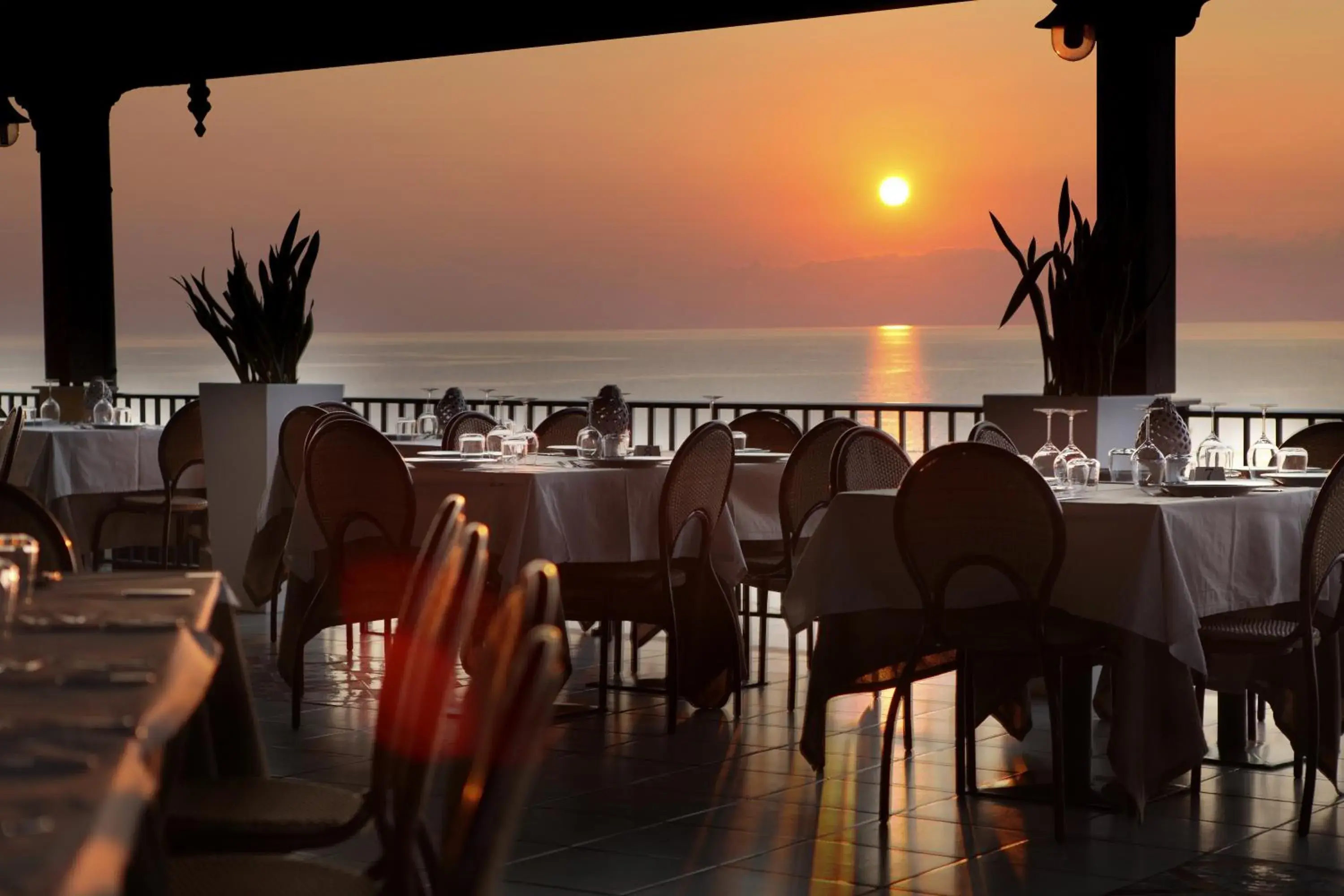 Balcony/Terrace, Restaurant/Places to Eat in Hotel Za Maria
