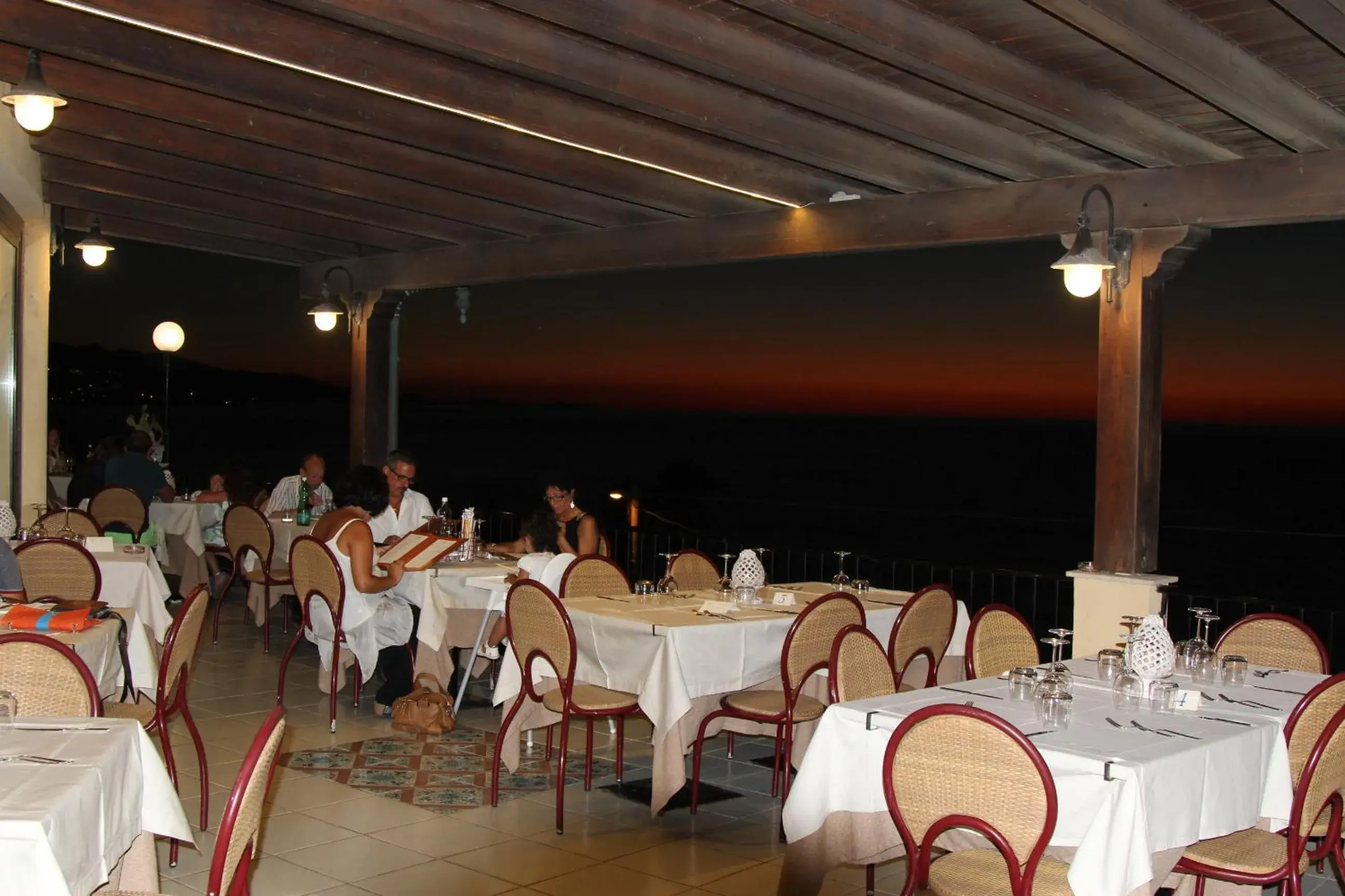 Balcony/Terrace, Restaurant/Places to Eat in Hotel Za Maria