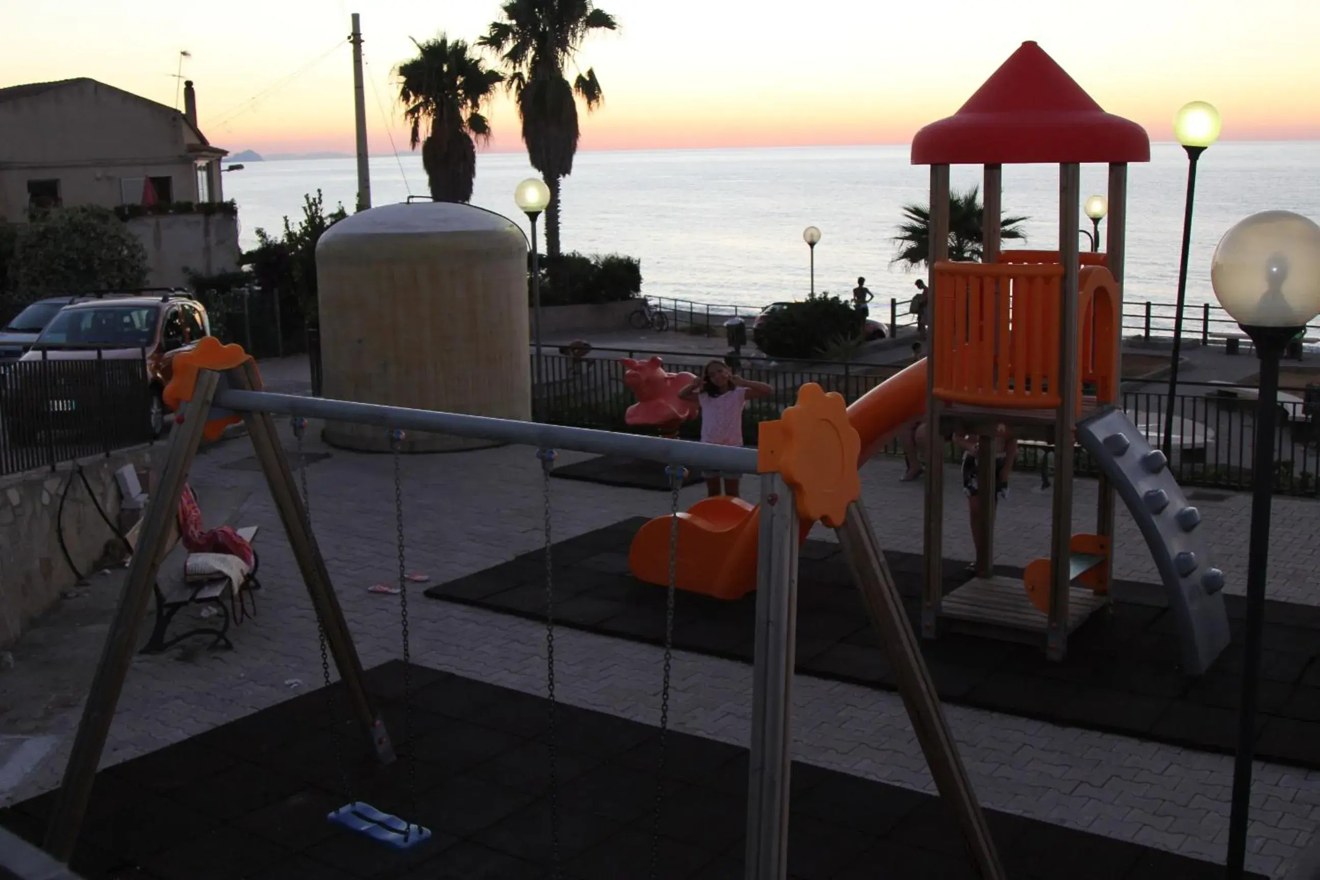 Children play ground, Sunrise/Sunset in Hotel Za Maria