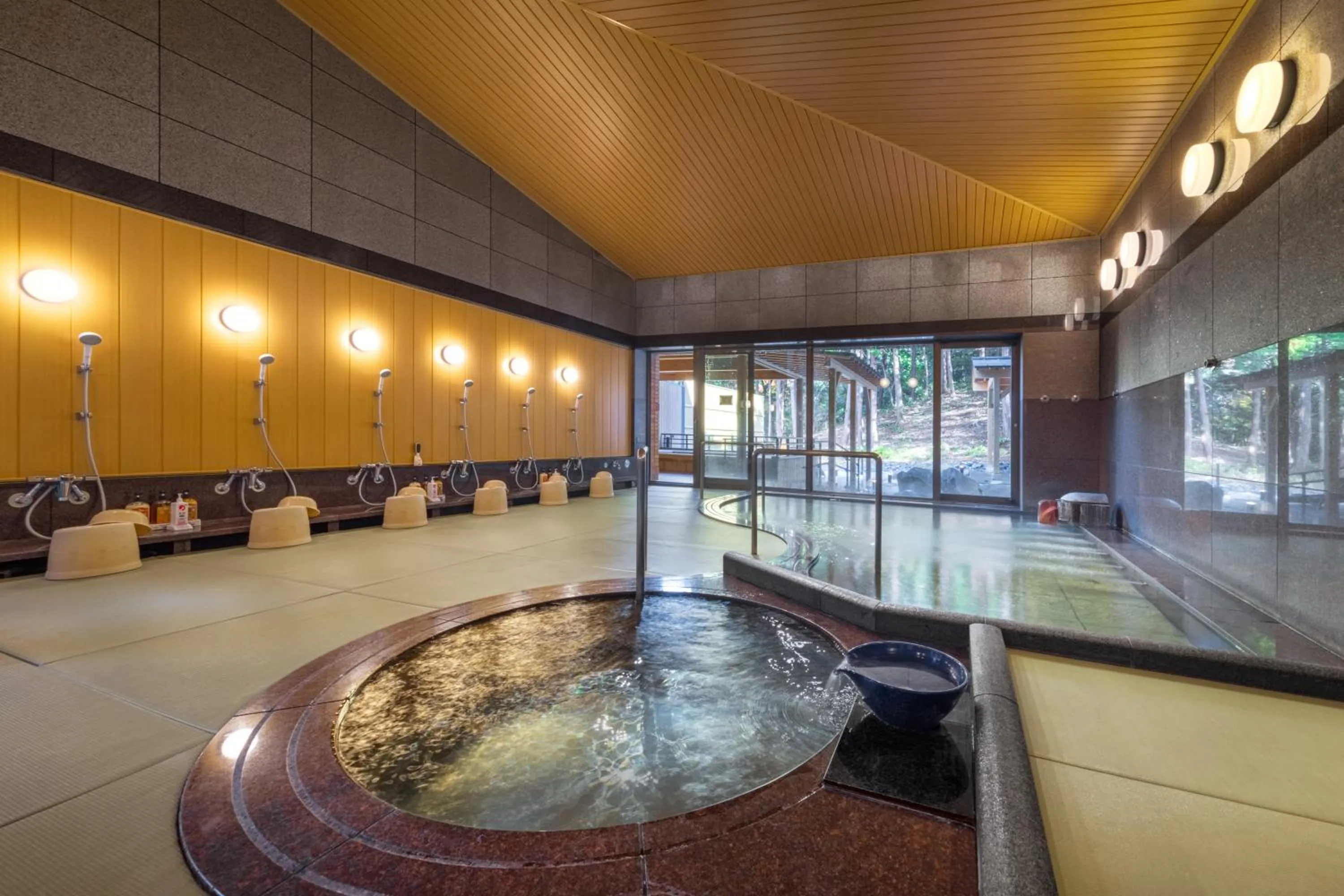 Public Bath in Sennomori