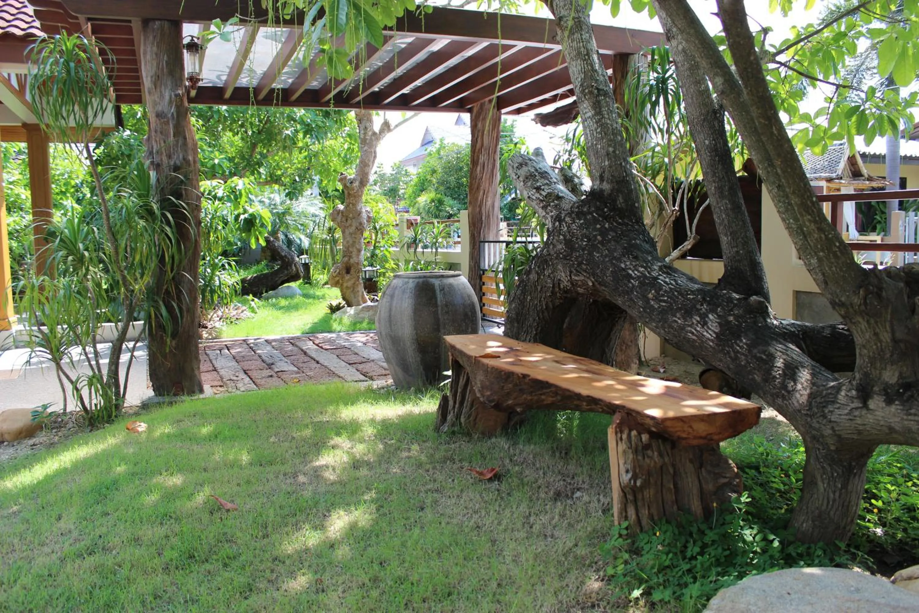 Garden view in Tree Home Plus