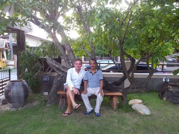 Guests in Tree Home Plus