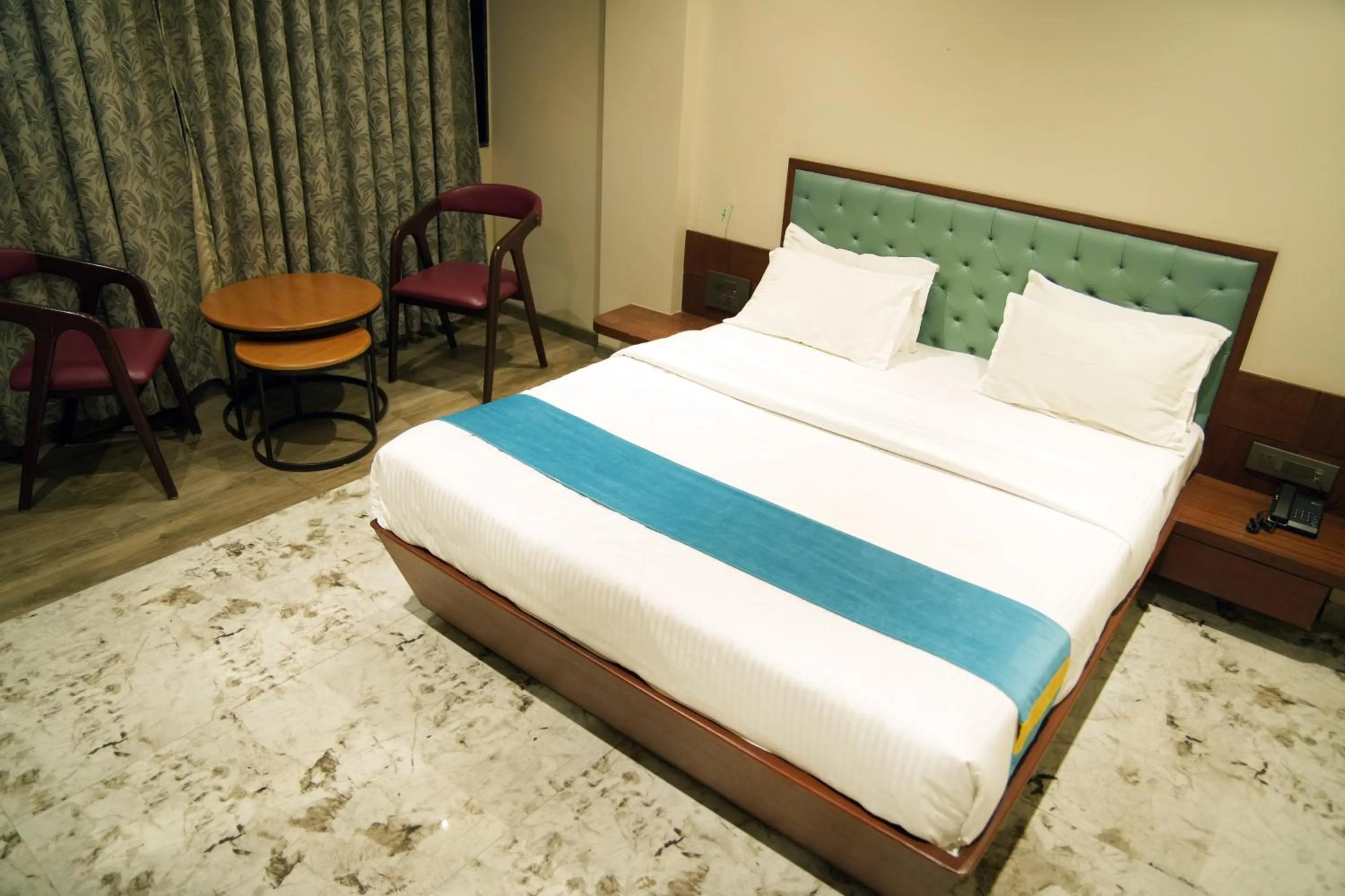 Photo of the whole room, Bed in Hotel Yashoda