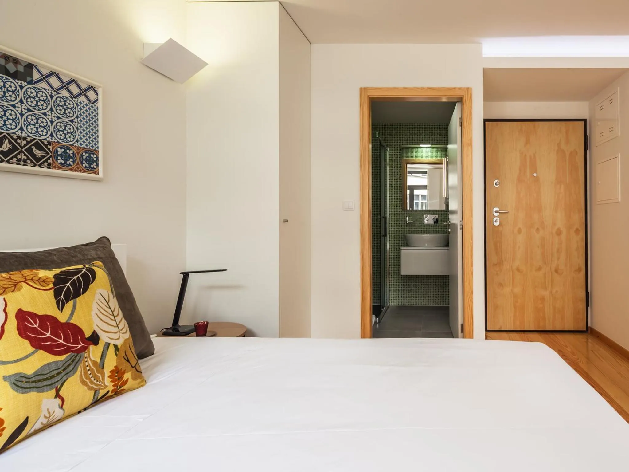 Bedroom, Bed in InSitu Trindade by Guestify