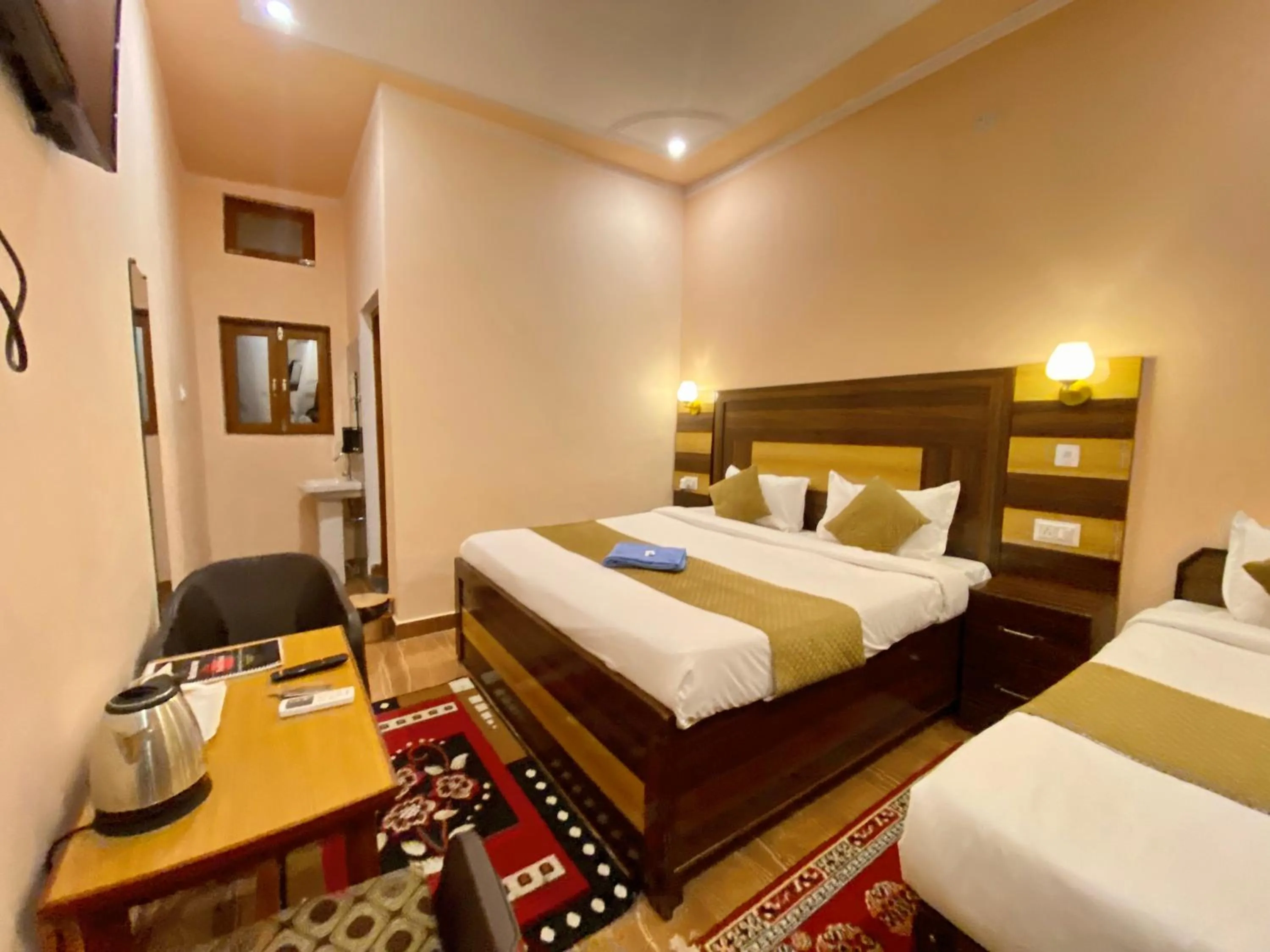 Triple Room with Mountain View in Geetanjali Palace Hotel & Restaurant