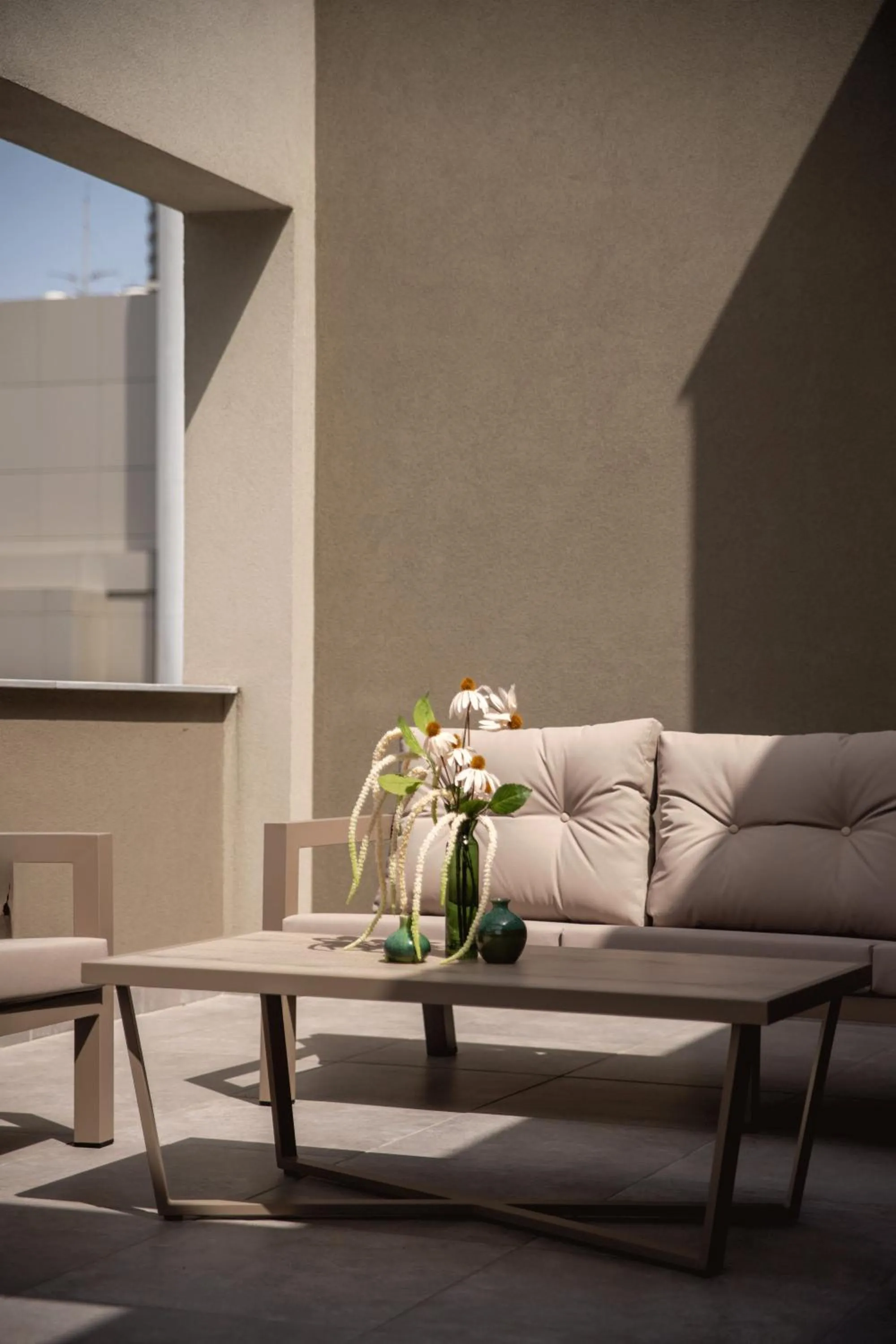 Seating area in Le Bouquet Luxury Suites Ltd