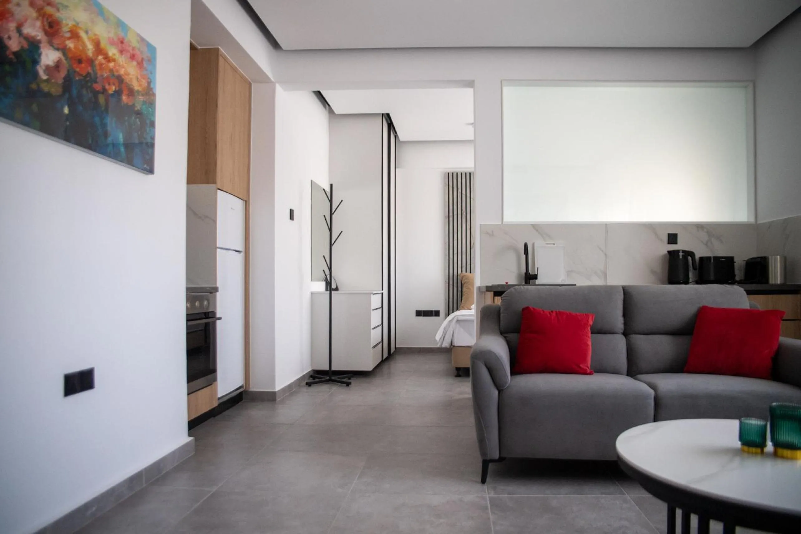 Kitchen or kitchenette in Le Bouquet Luxury Suites Ltd