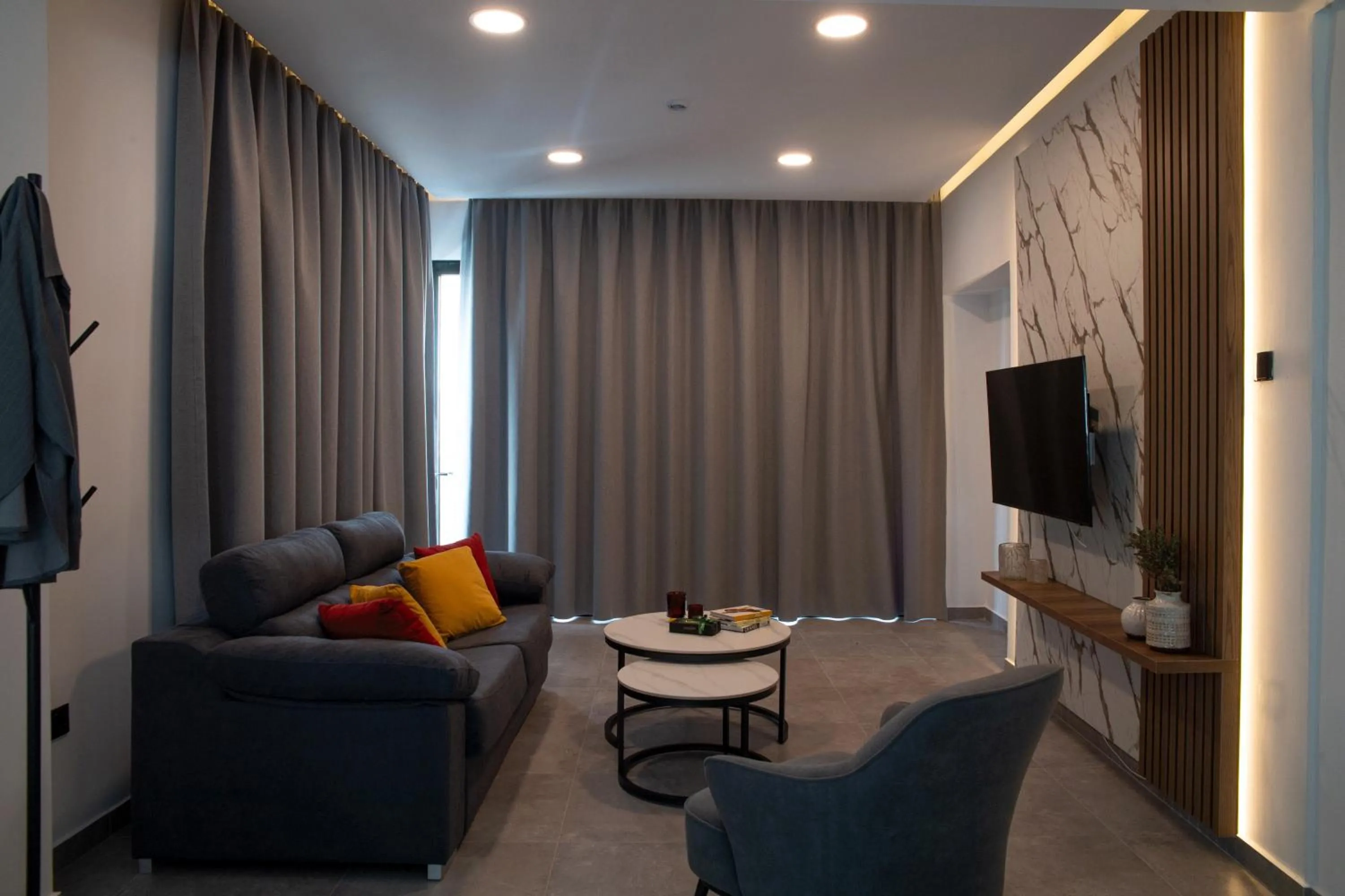 Living room in Le Bouquet Luxury Suites Ltd