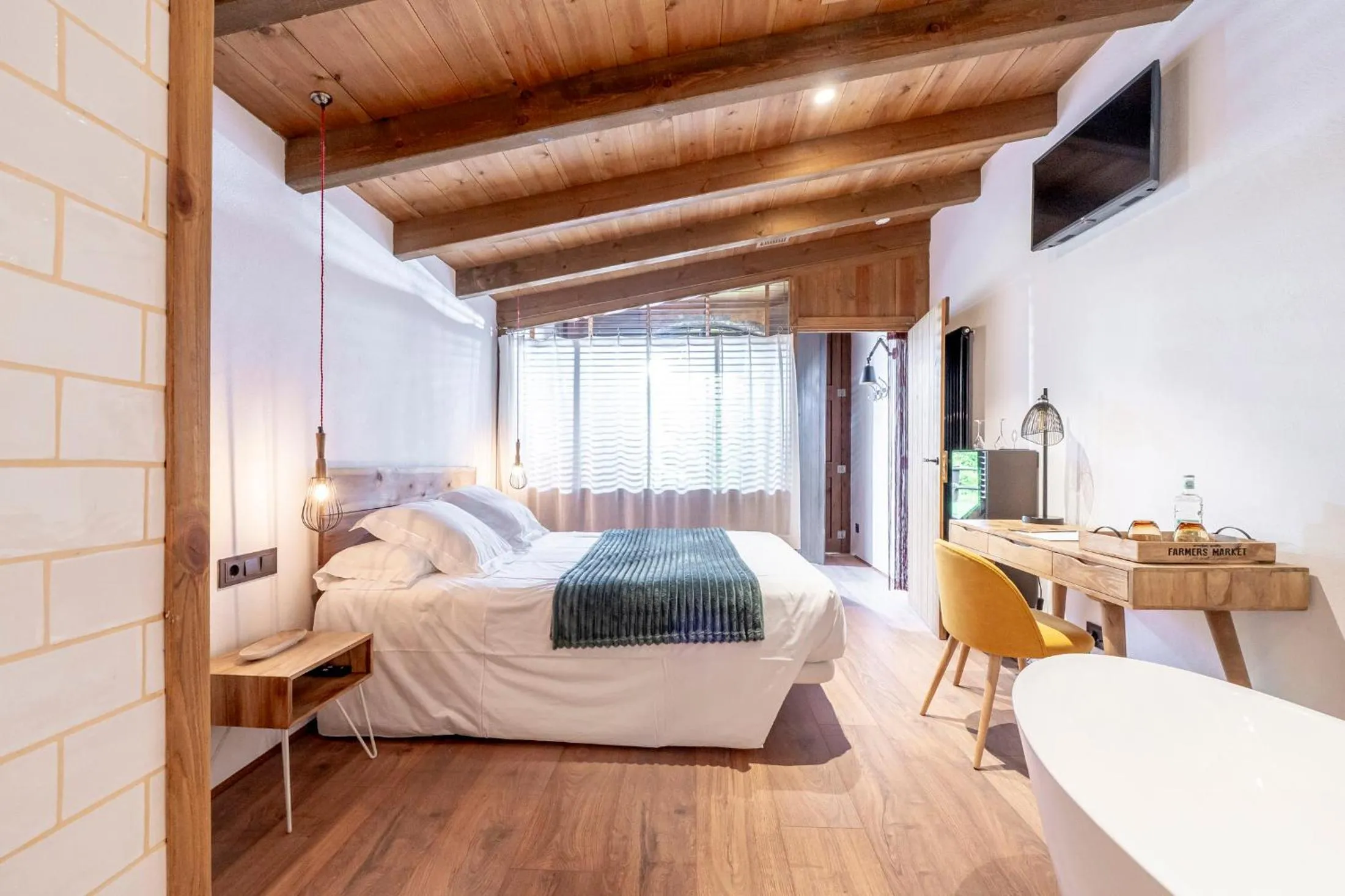 Bed in Hotel Mas la Ferreria