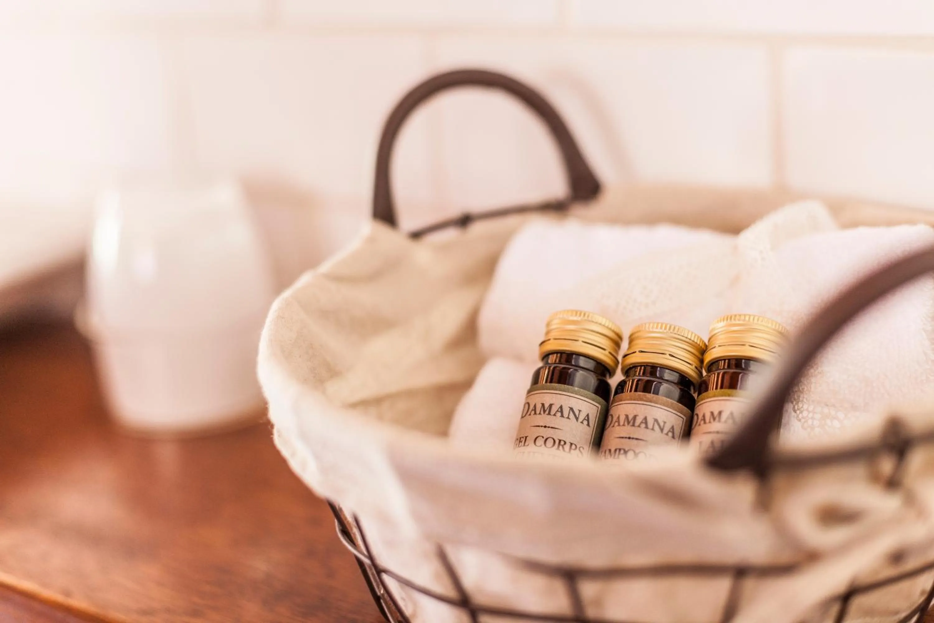 Shower in Hotel Mas la Ferreria