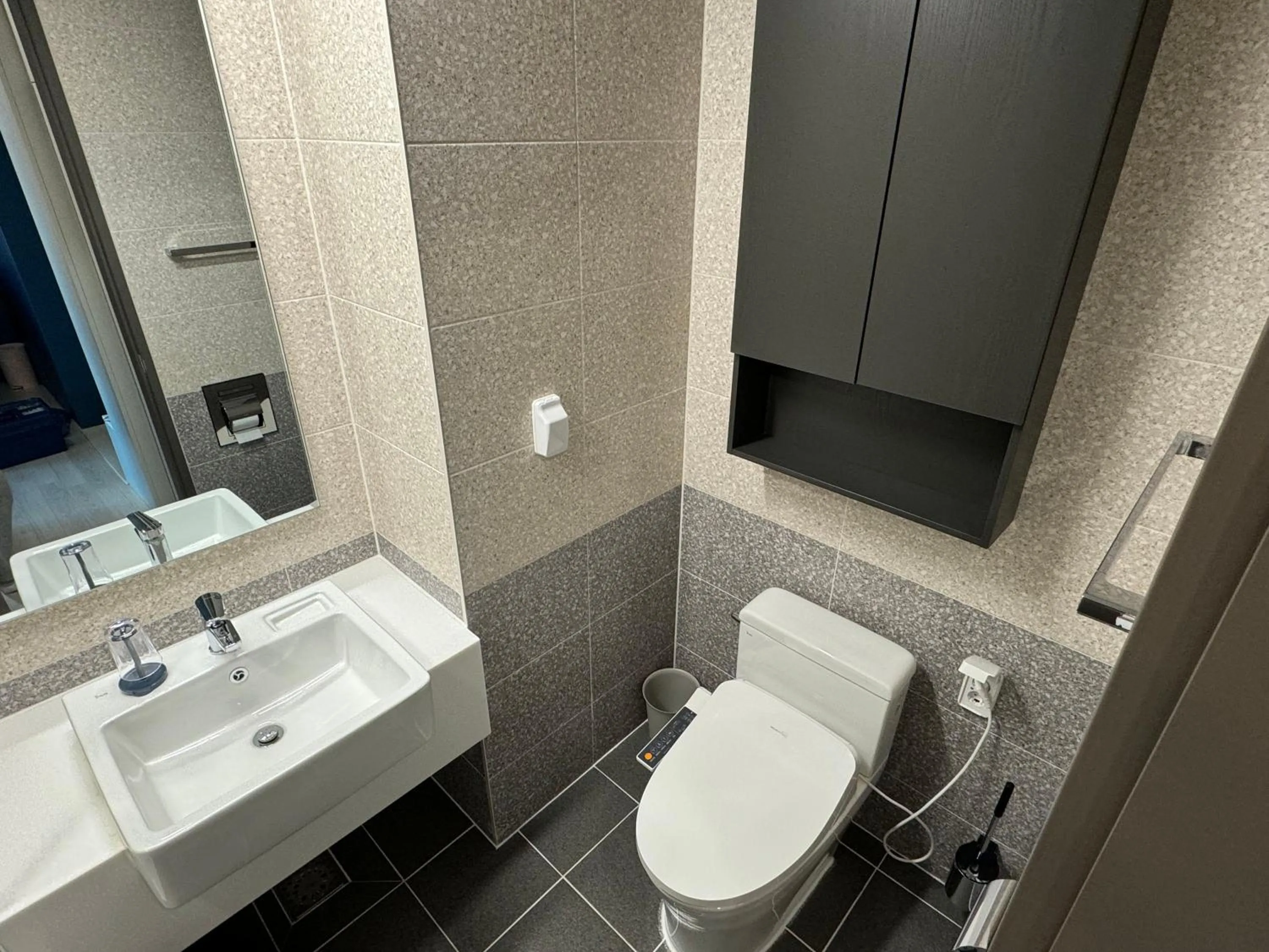 Bathroom in Nampo The Bayment BLINGEASTERN