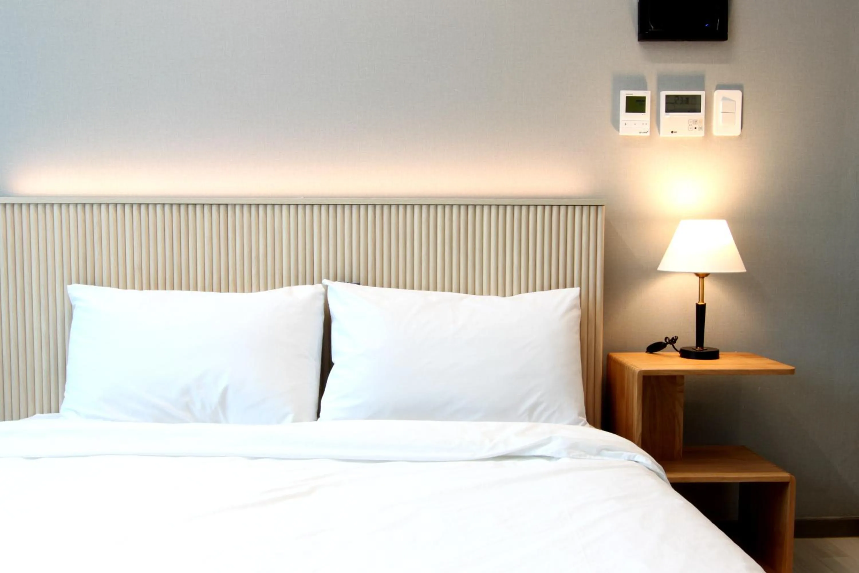 Bedroom, Bed in Nampo The Bayment BLINGEASTERN