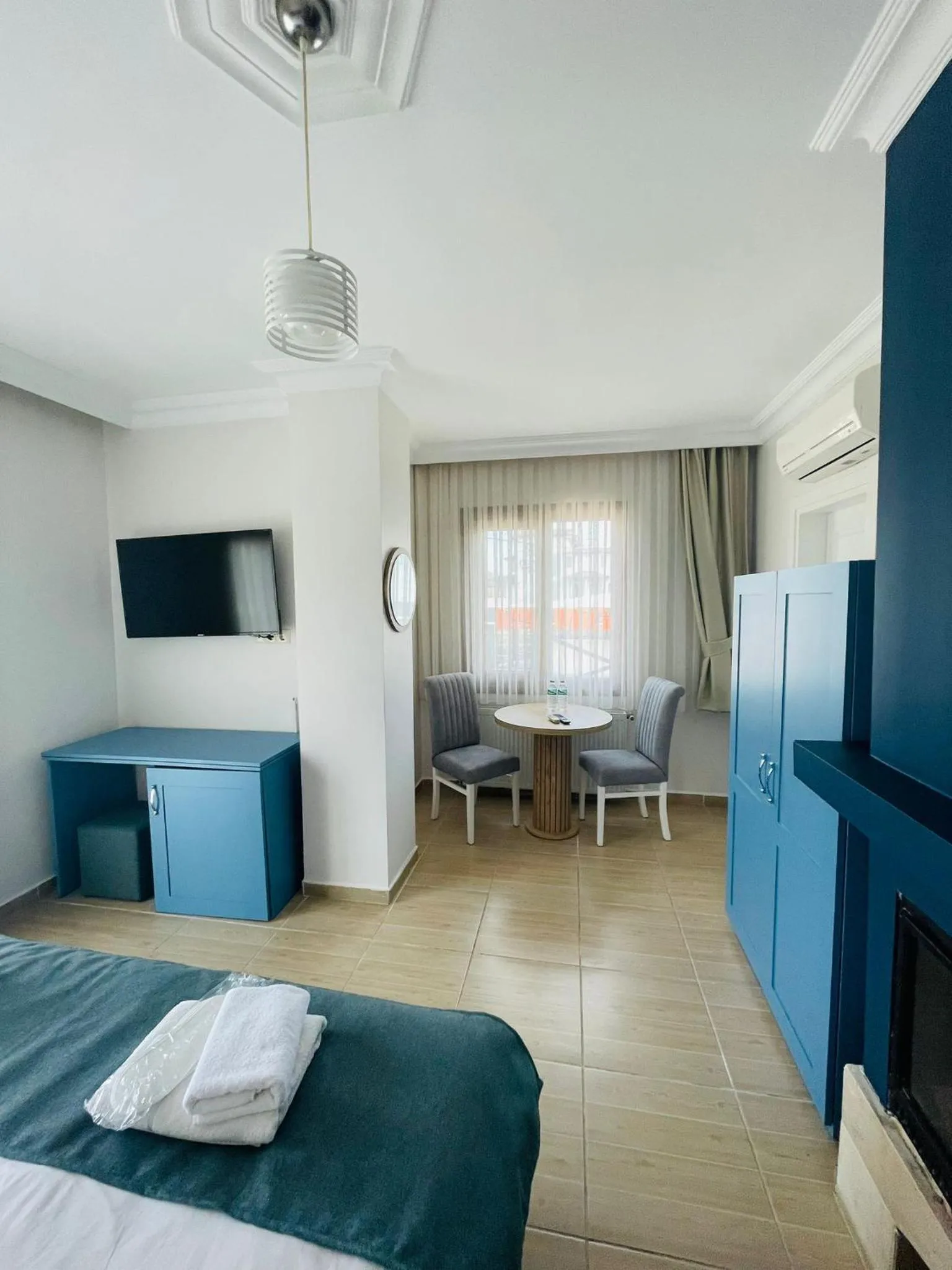 Seating area, Bed in Ağva Manolyam Otel