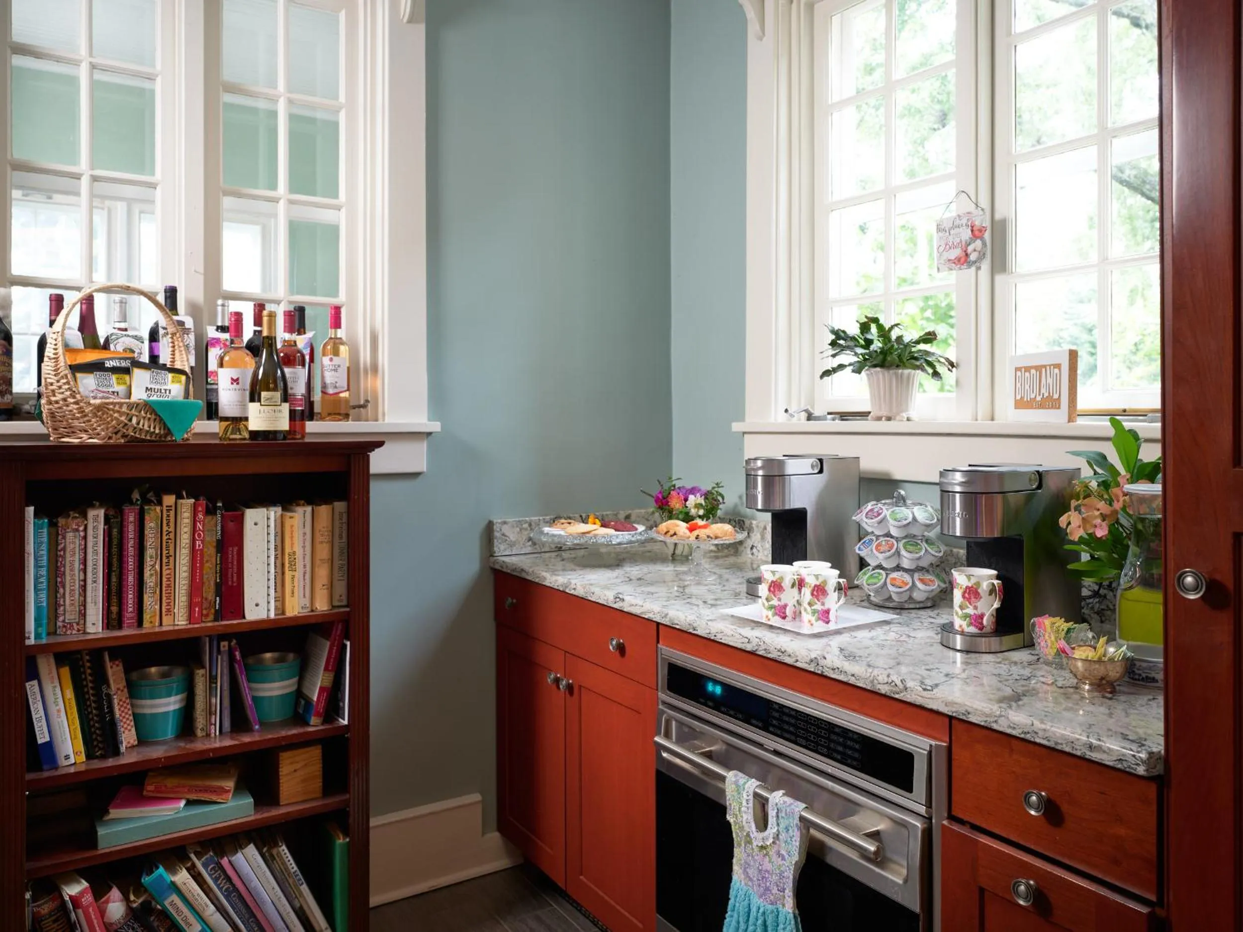 Property building in Mooreland Garden Inn