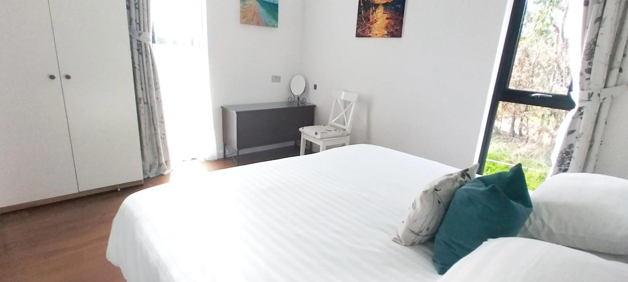 Bed in The Gallery Lodges