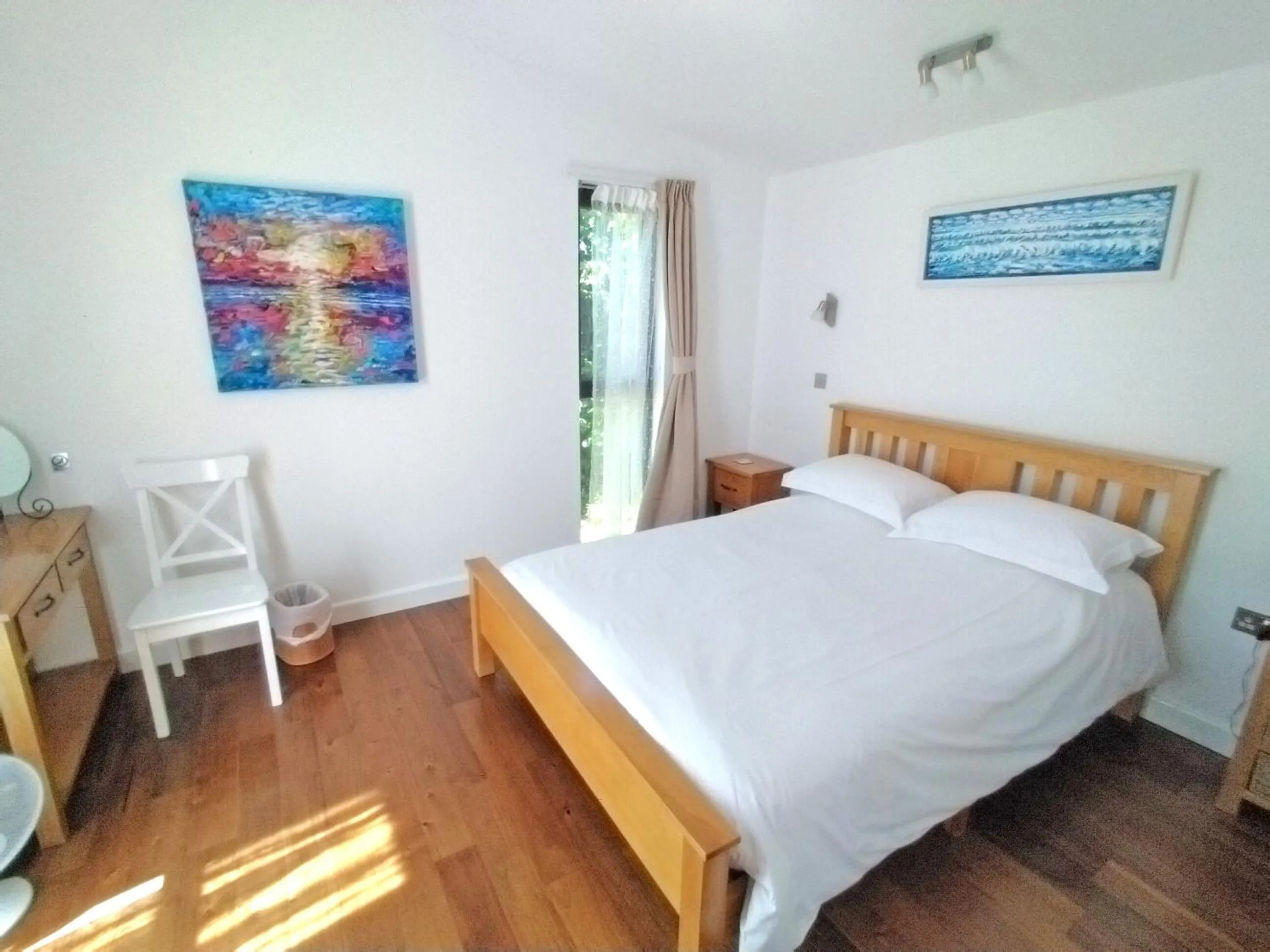 Bedroom, Bed in The Gallery Lodges