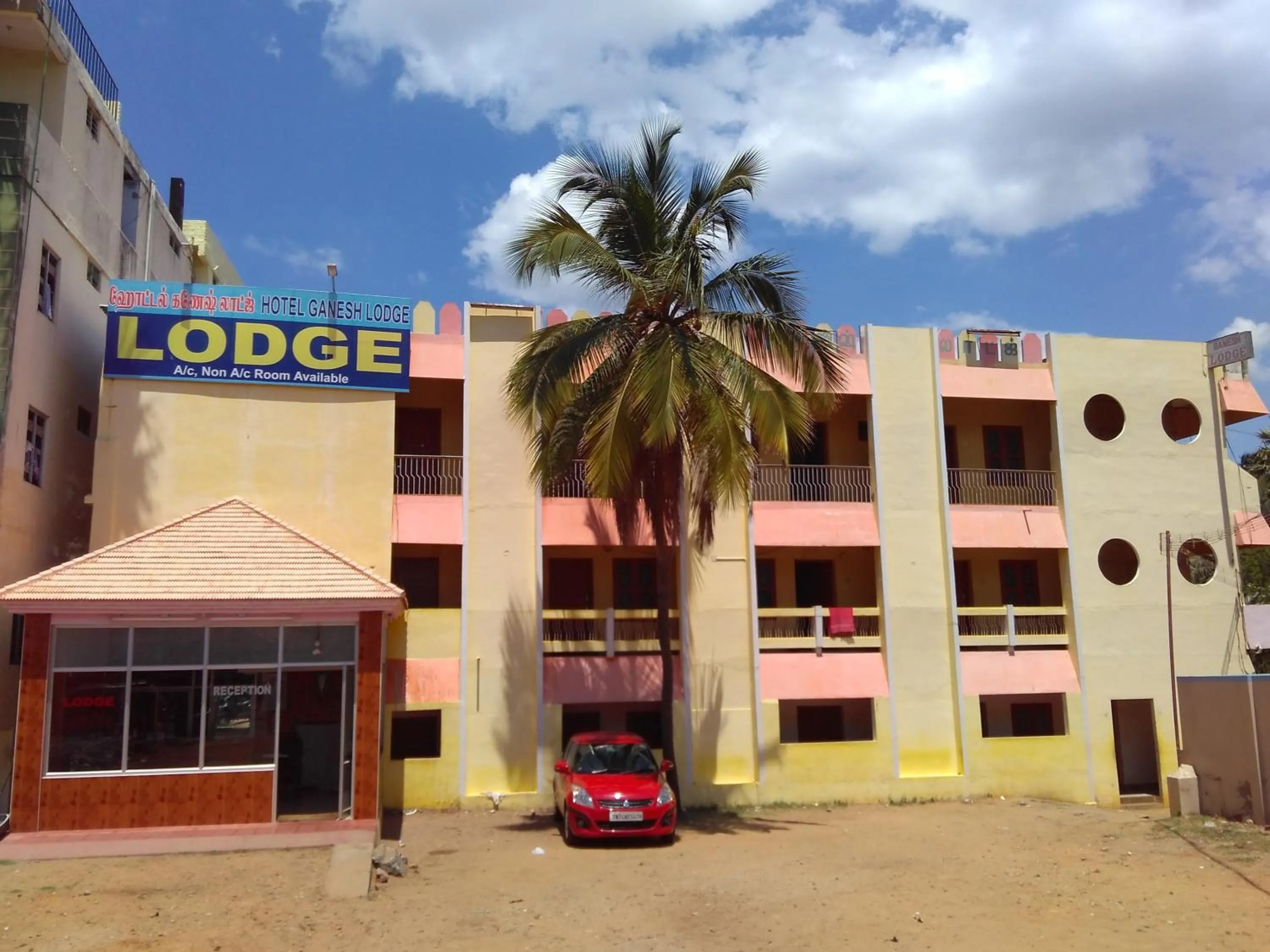 Property building in Hotel Ganesh Lodge