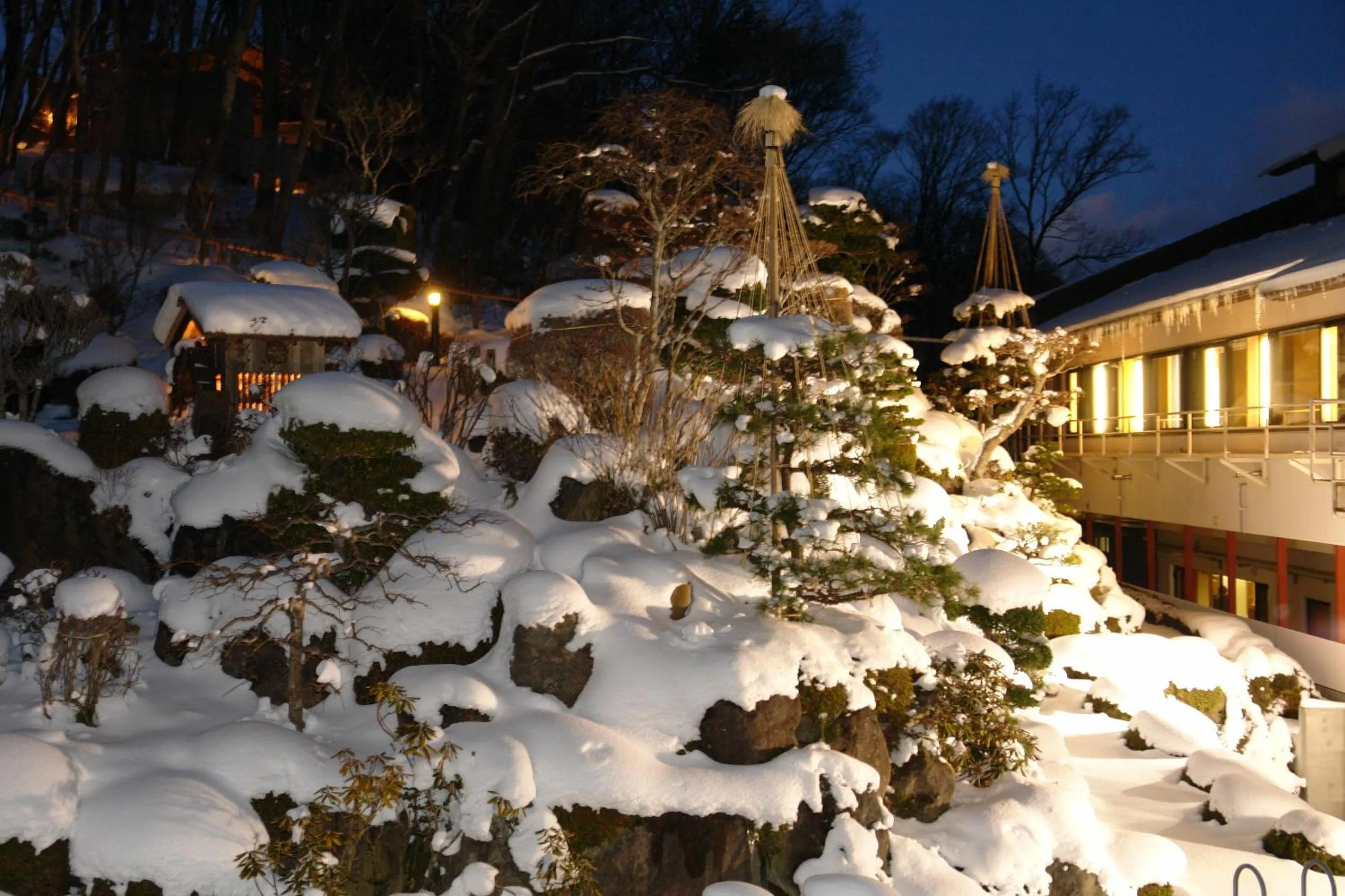 Property building in Kounkaku