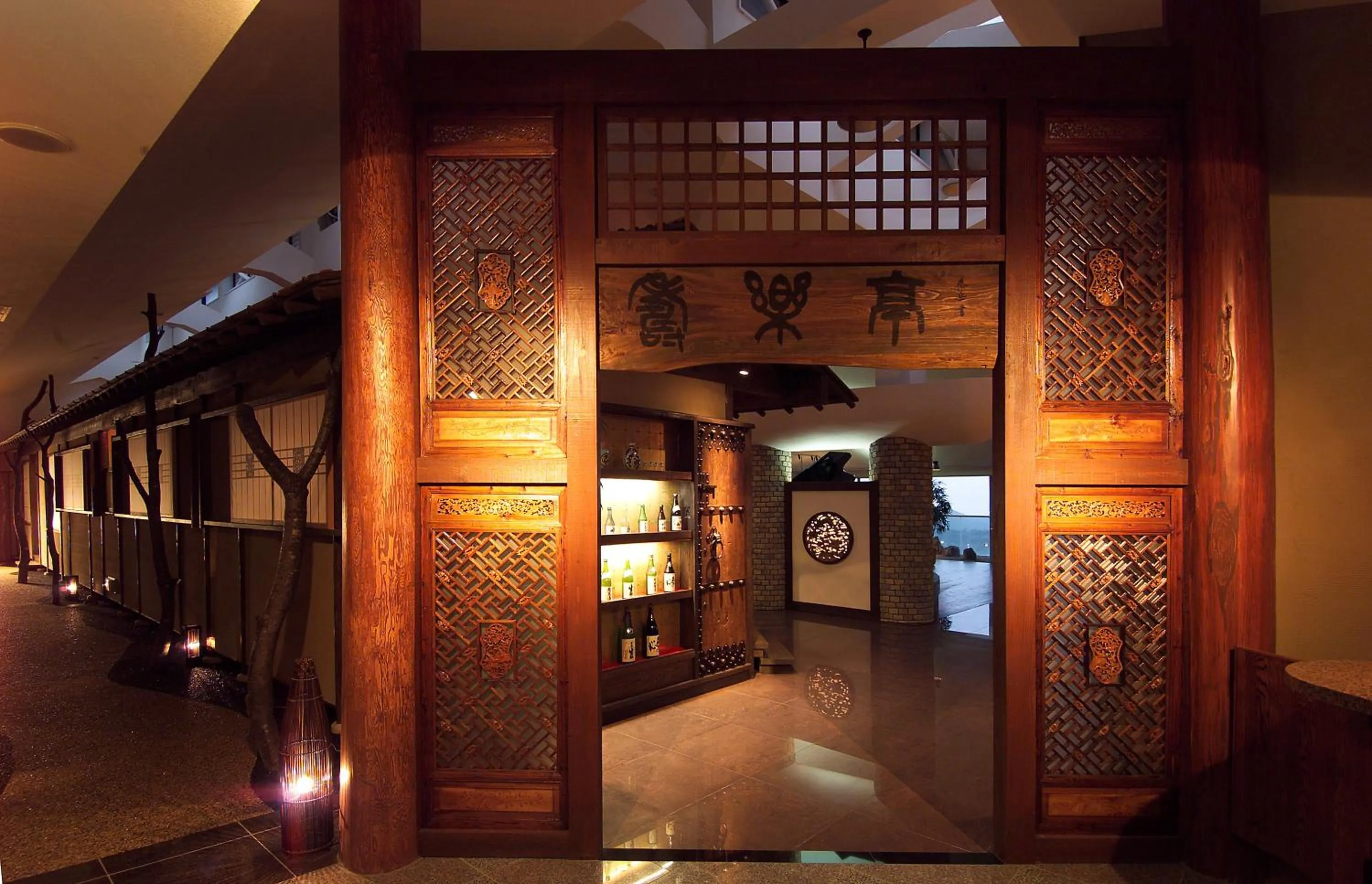 Restaurant/places to eat in Kounkaku