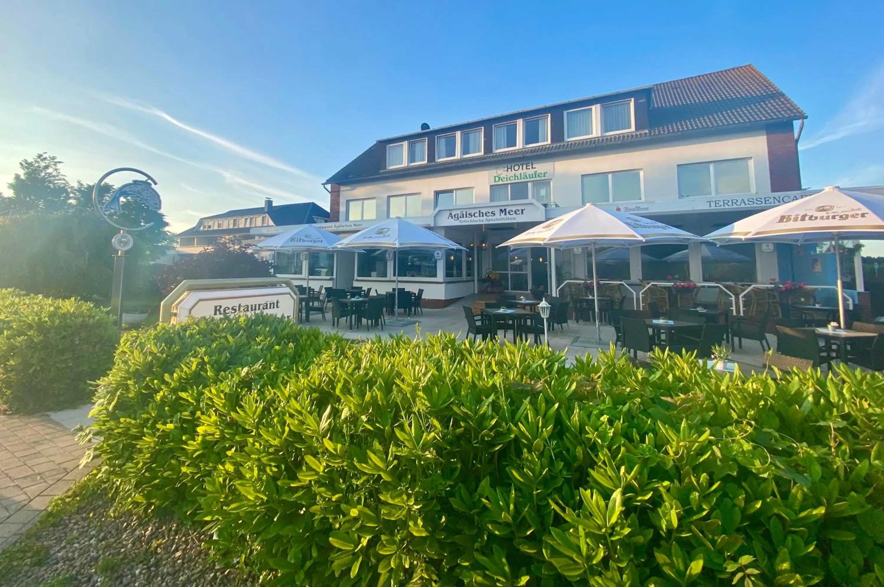 Property building in Strand Hotel Nordsee, Hotel Deichläufer