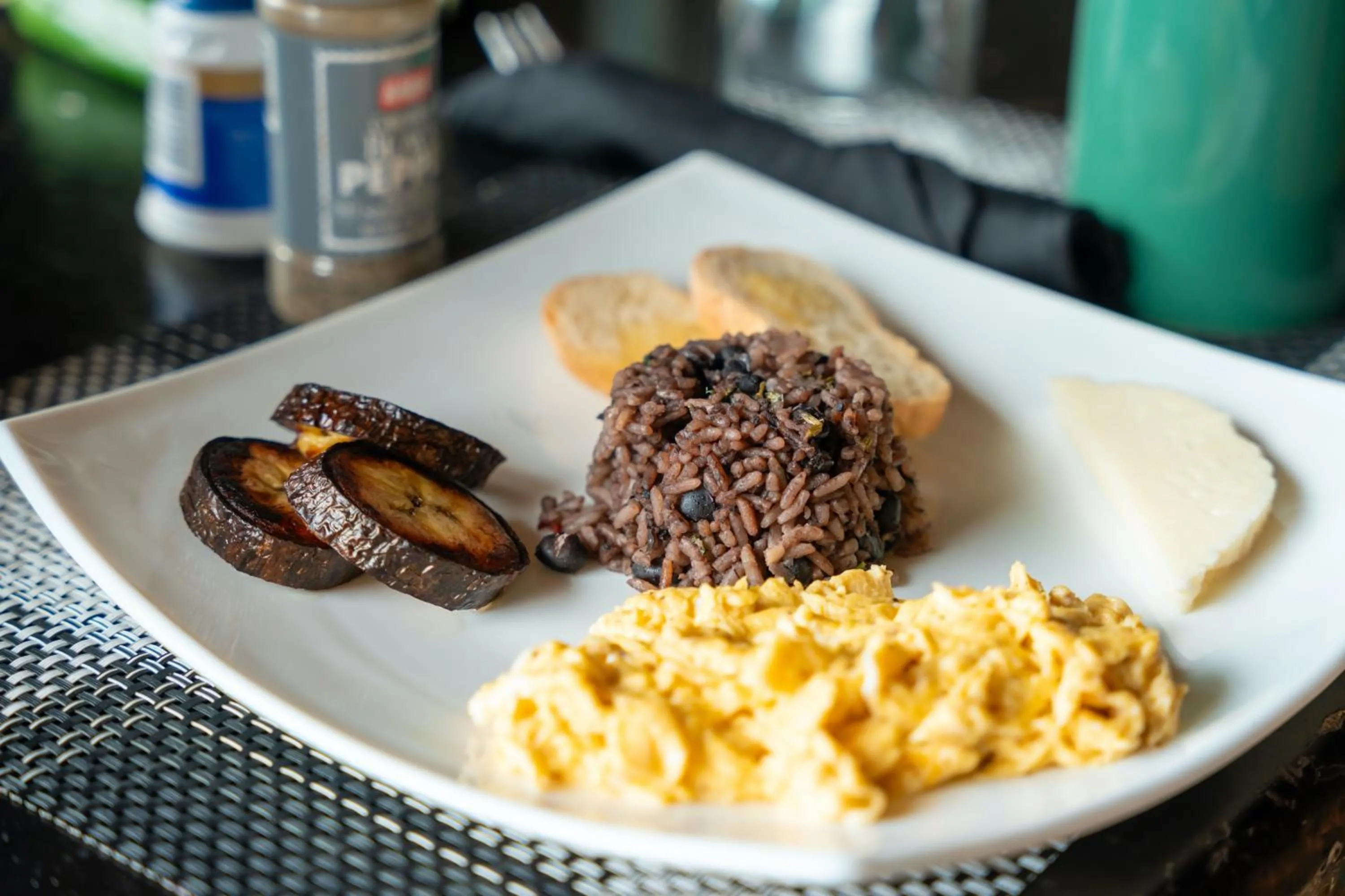 Breakfast in Lake Arenal Hotel, Brewery & Farm