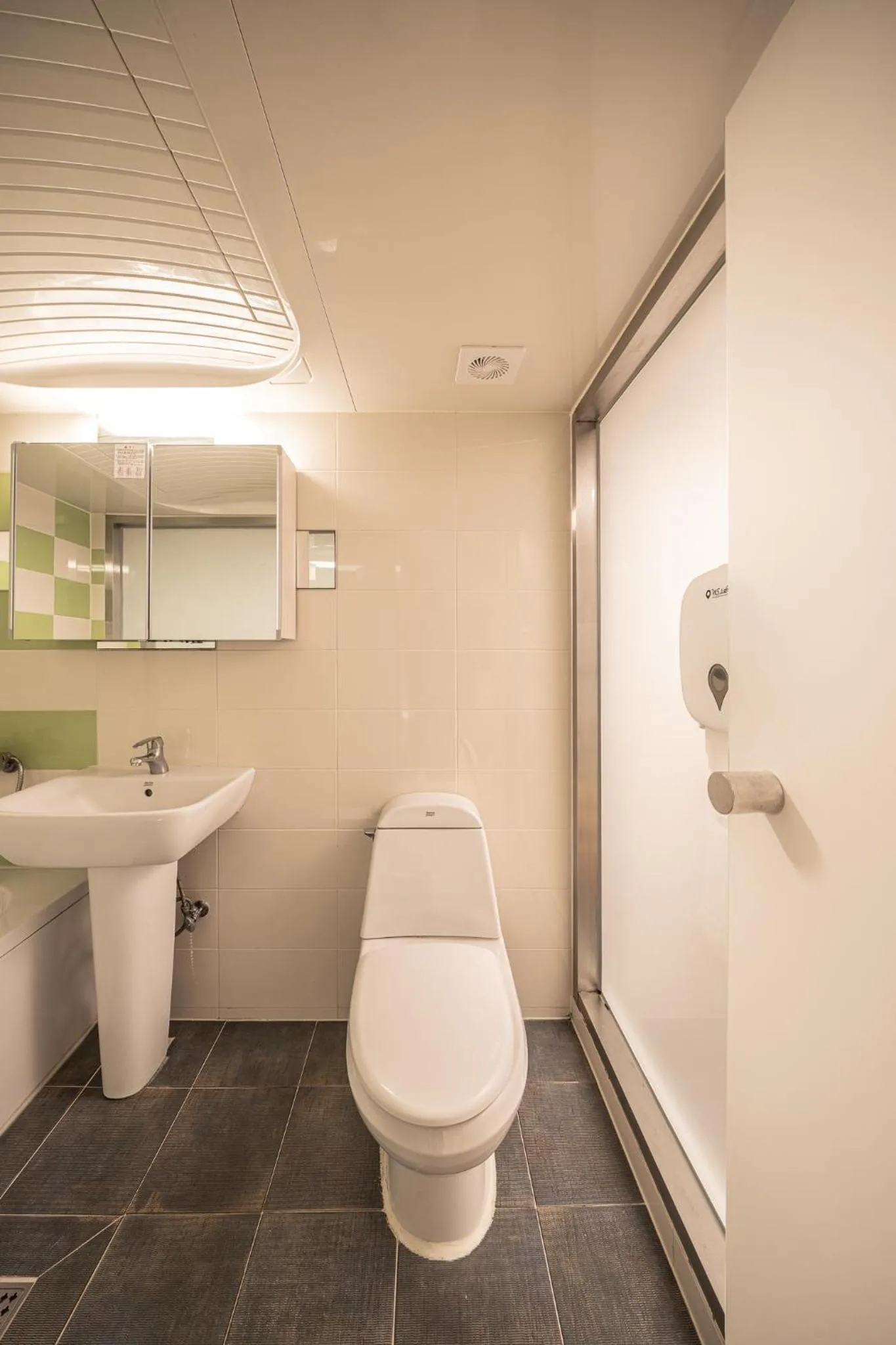 Toilet in Stay A Hotel Gwangan