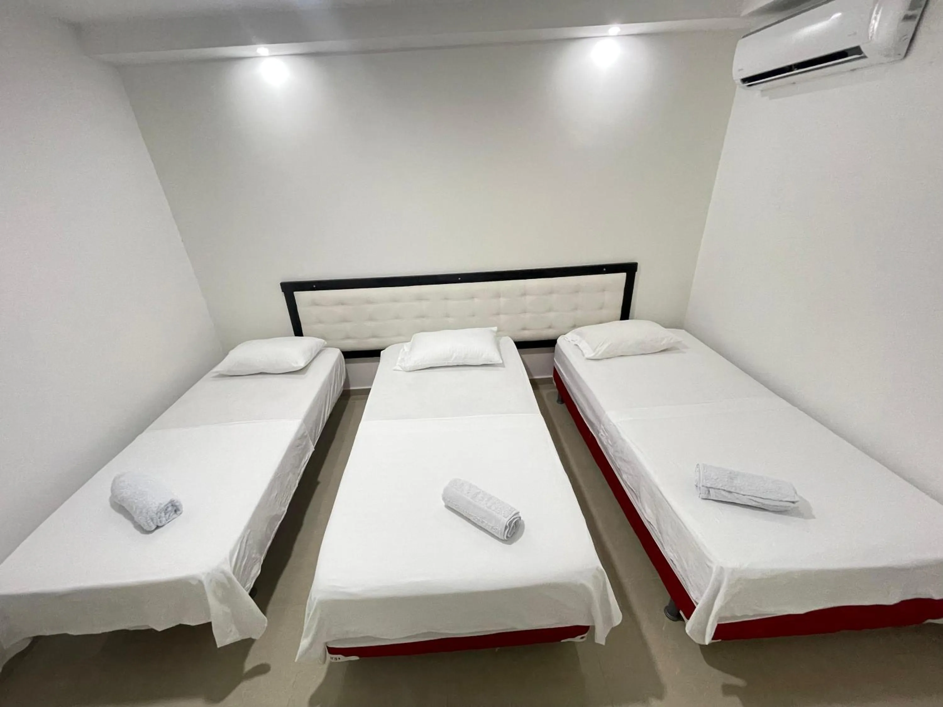 Classic Triple Room in Hotel Paraiso Salvaje