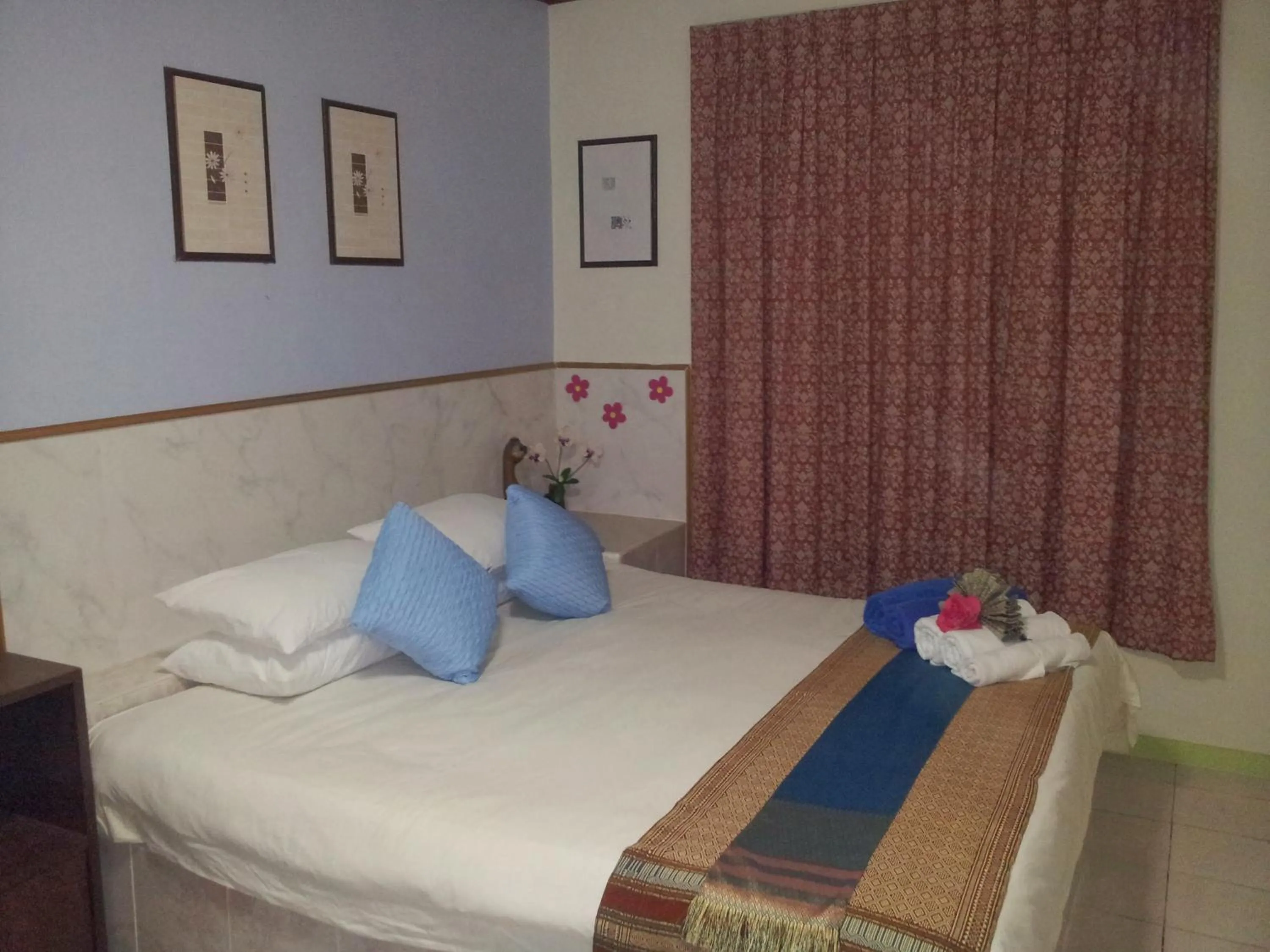 Bed in Nan Inn Bungalow