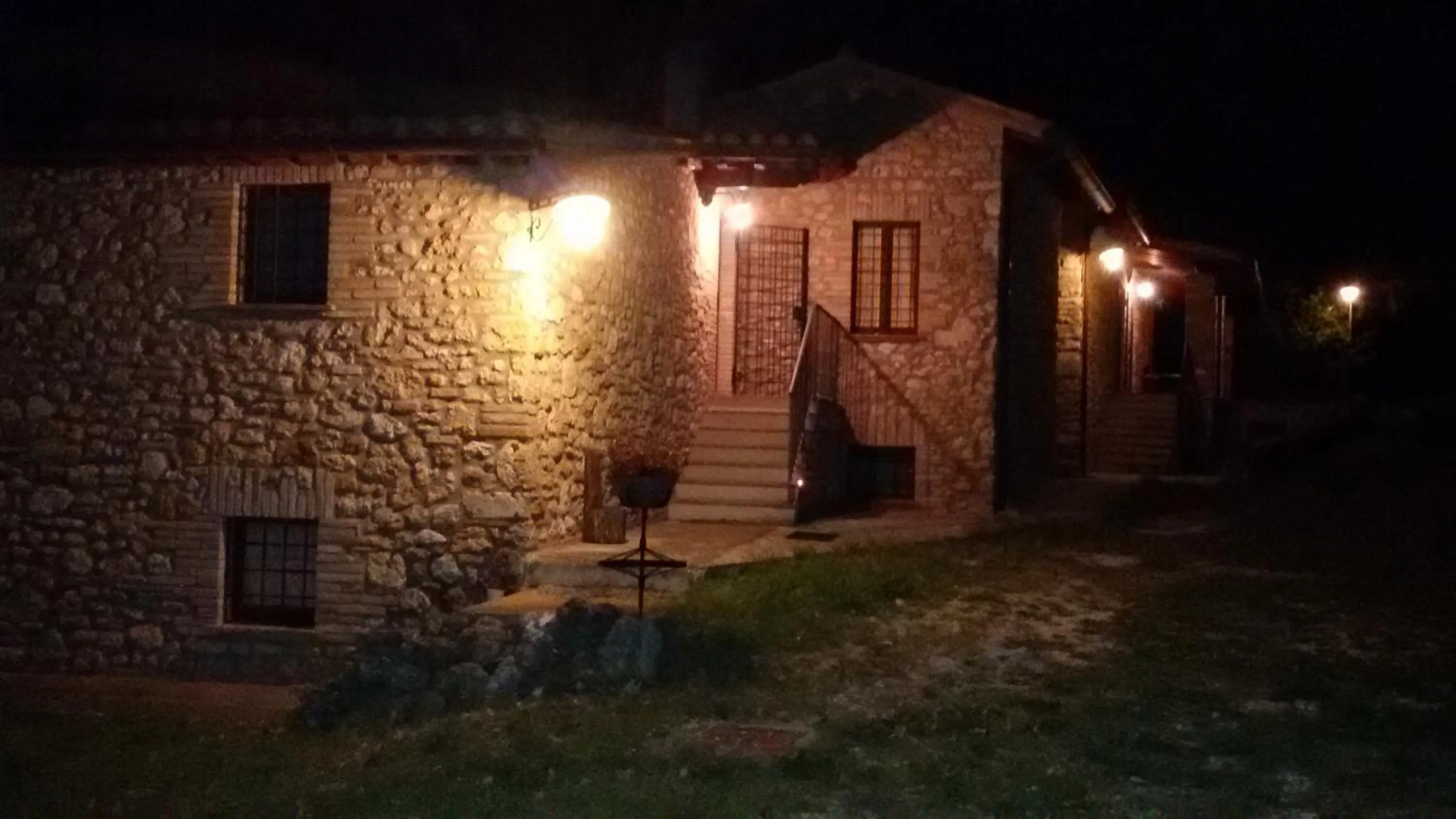 Property building in Casa Trastullo