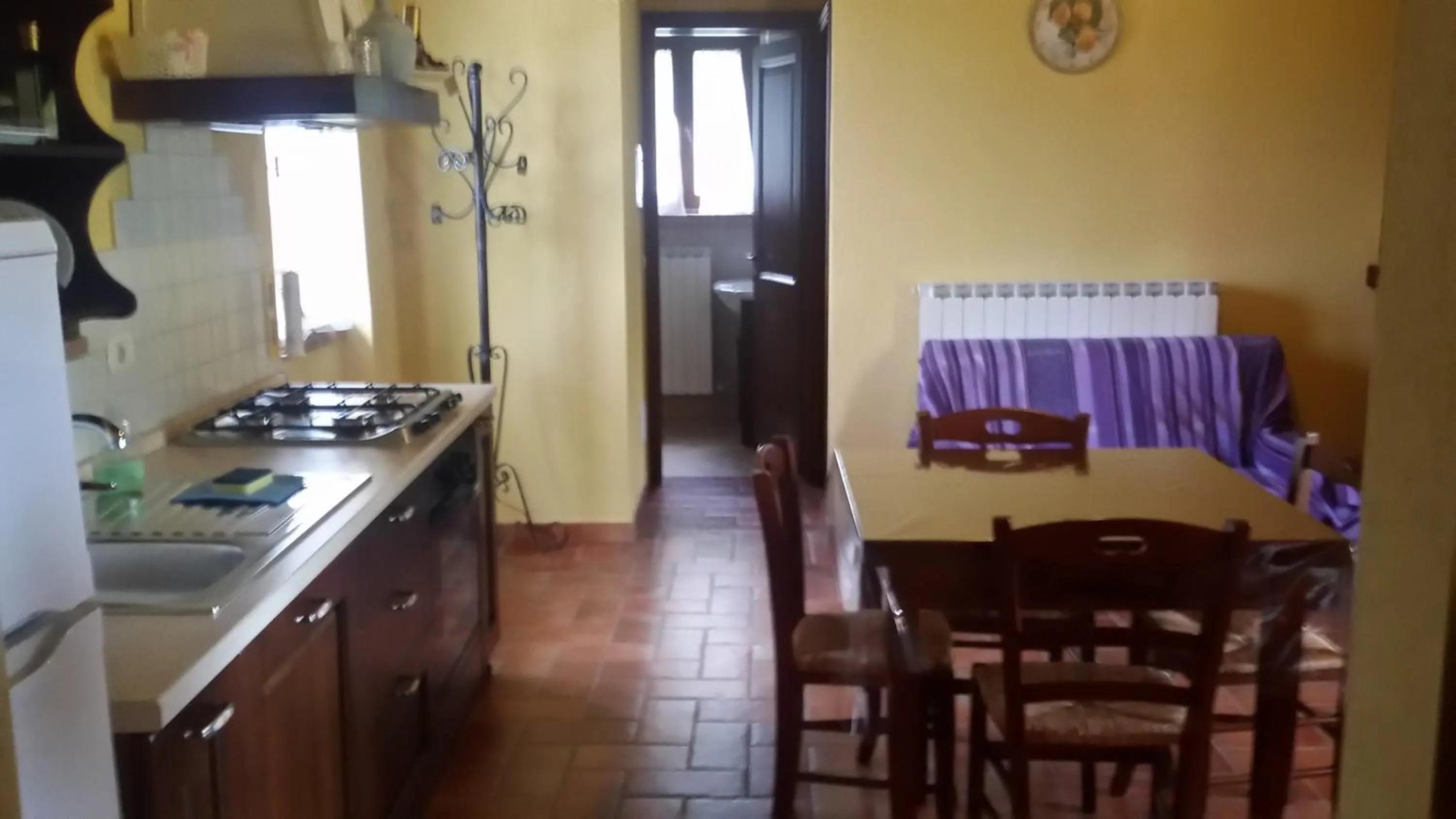 Kitchen or kitchenette in Casa Trastullo