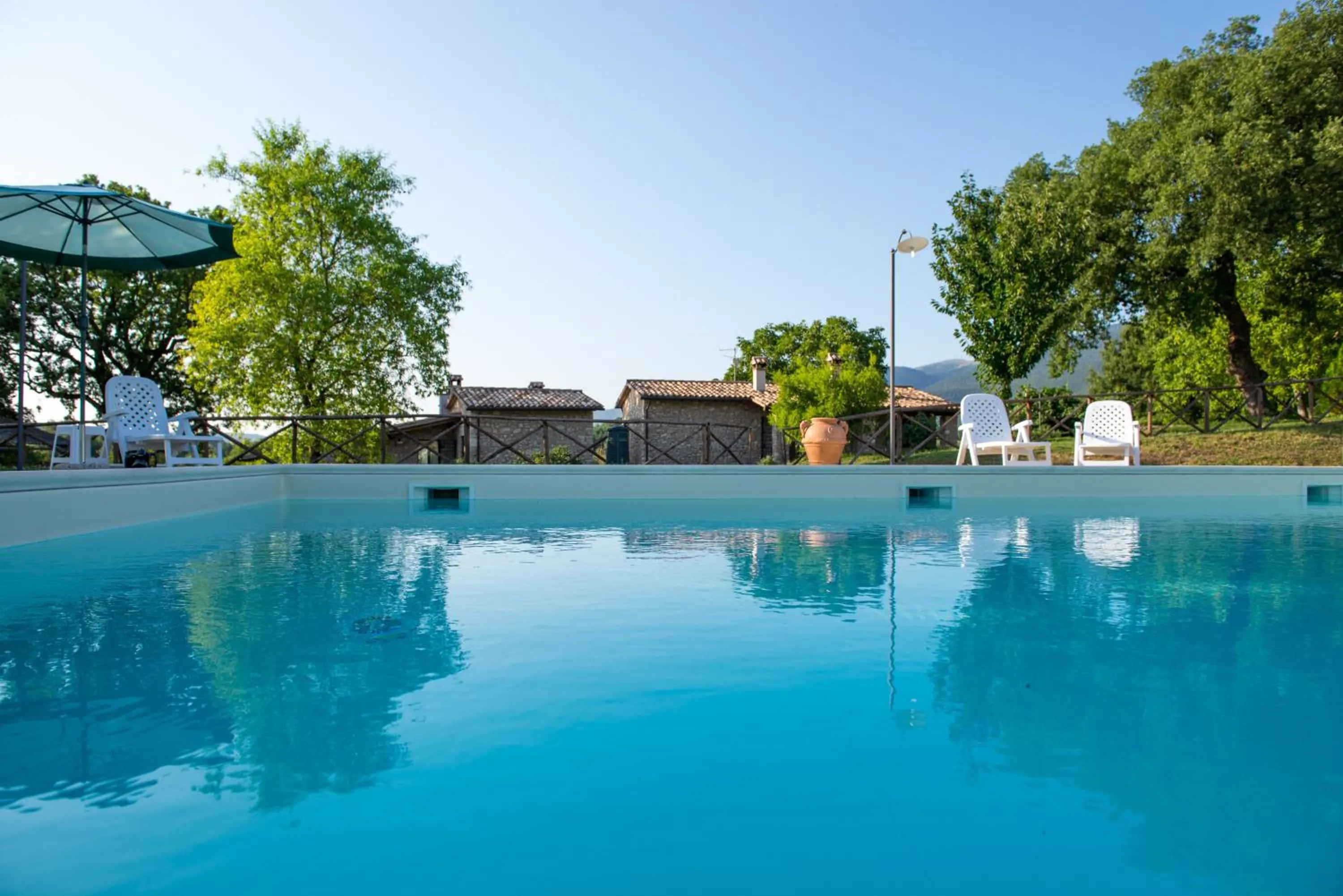 Swimming pool in Casa Trastullo