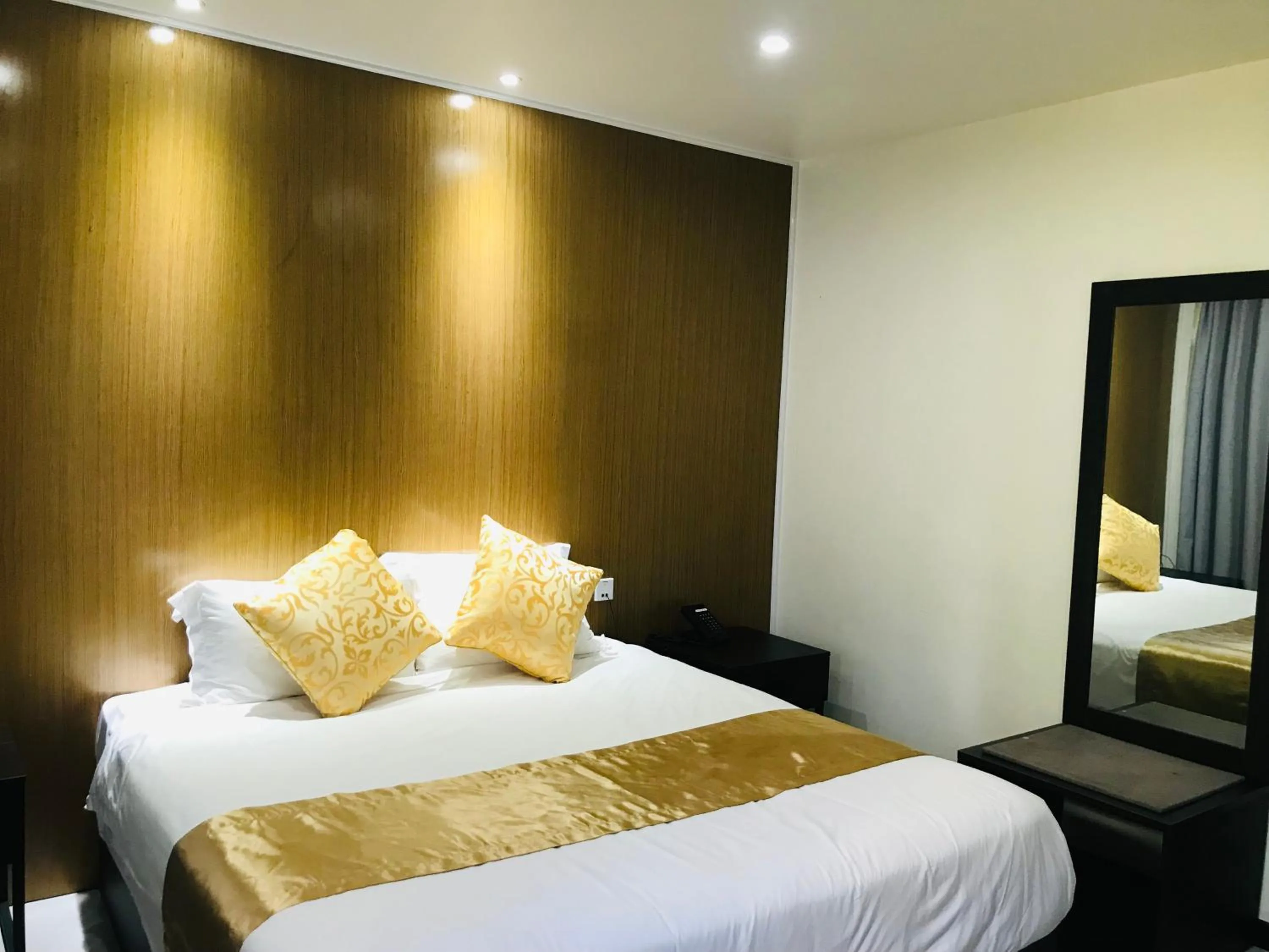 Bed in Tauese Seaview Hotel