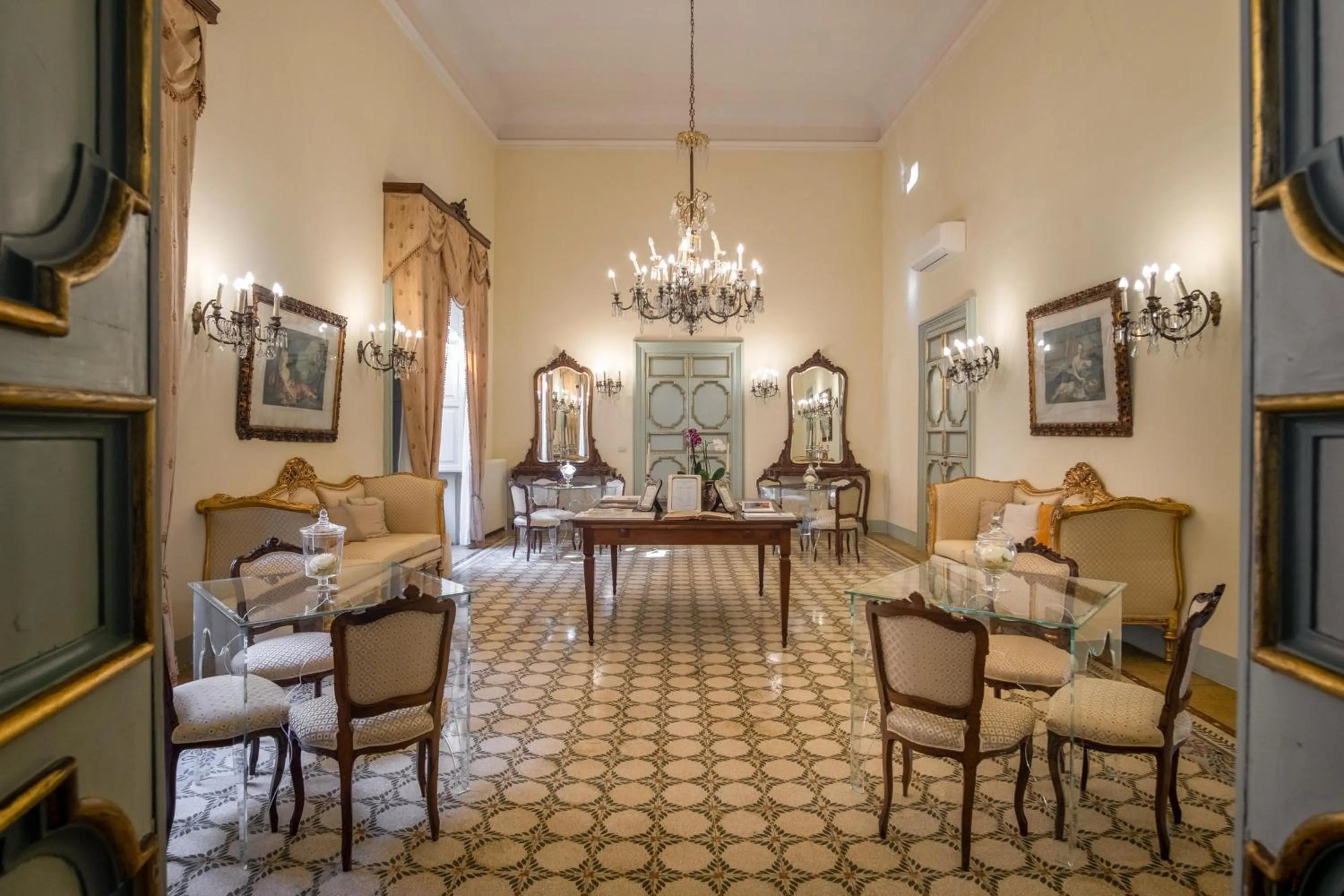 Lounge or bar in Palazzo Guido