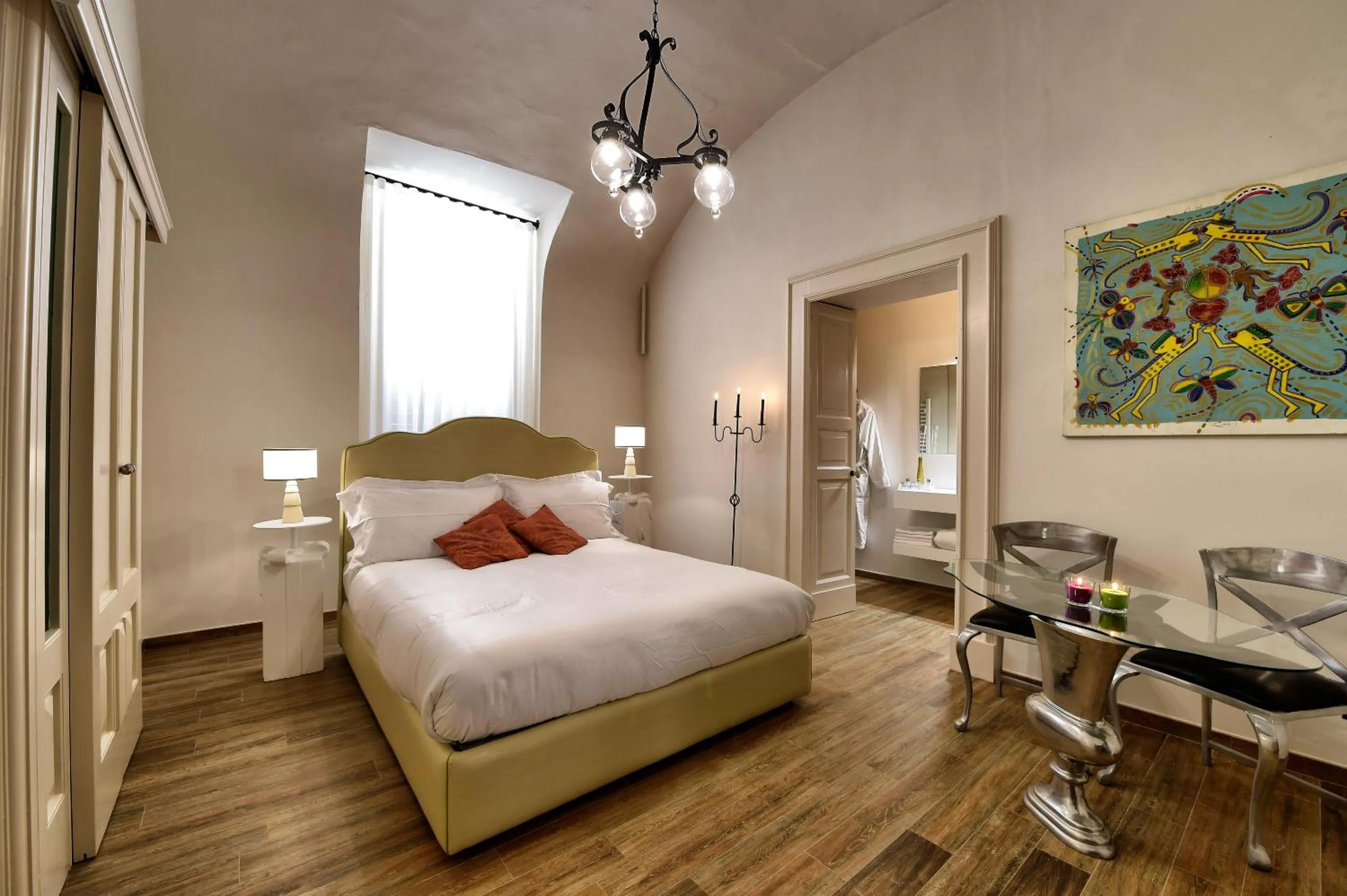 Bedroom in Palazzo Guido