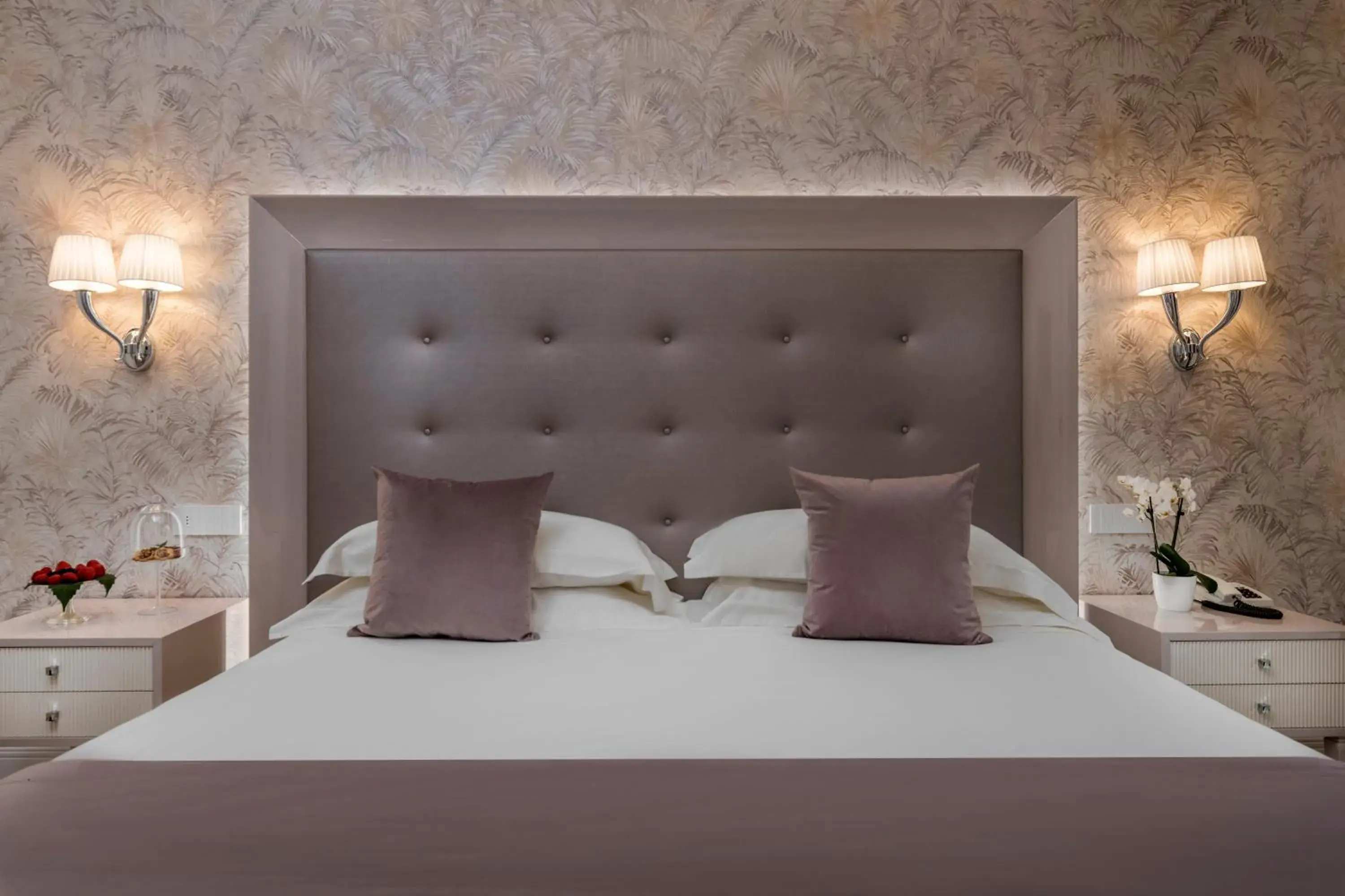 Bed in Grand Hotel Gallia