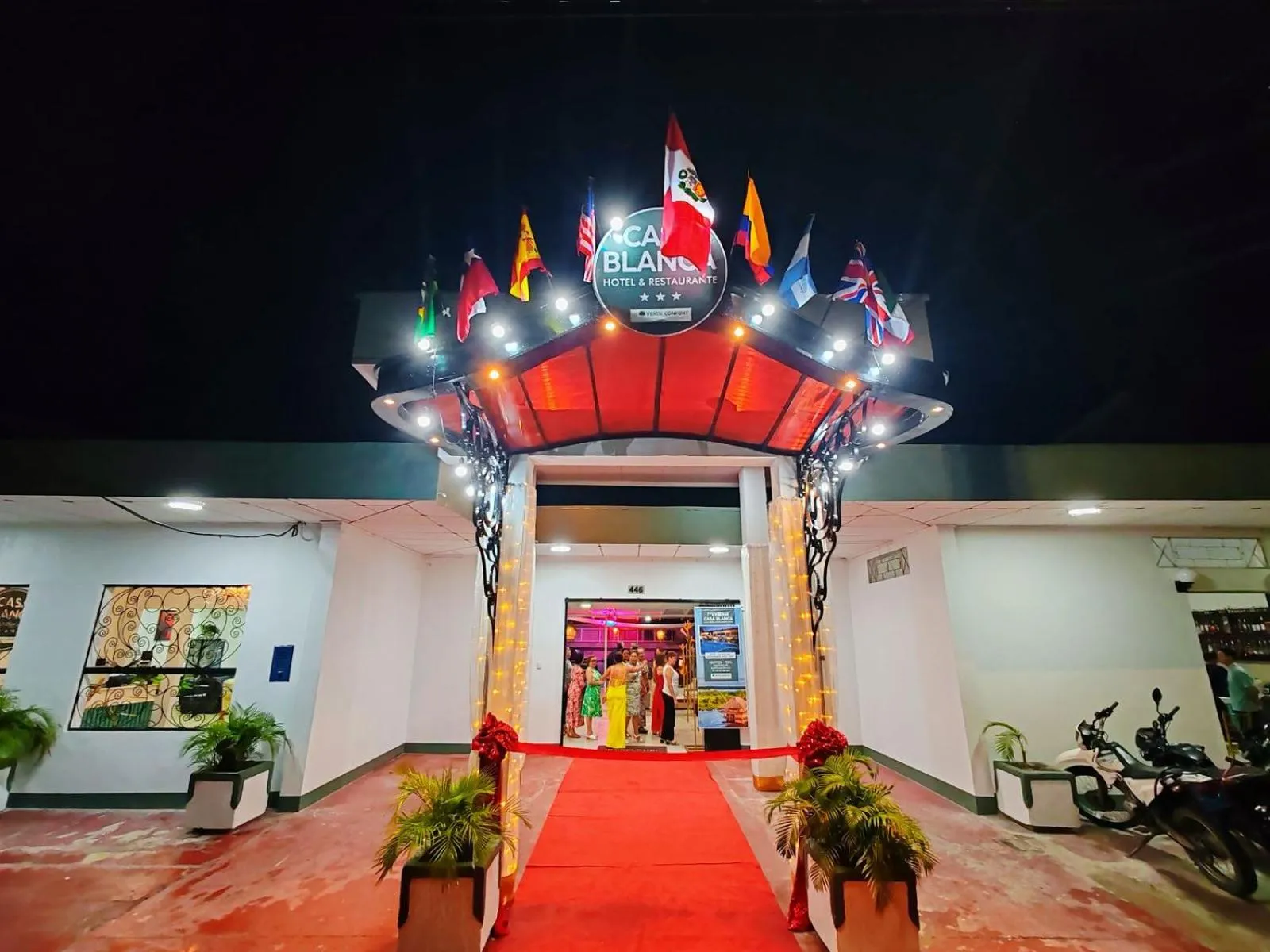 Facade/entrance in Casa Blanca Hotel
