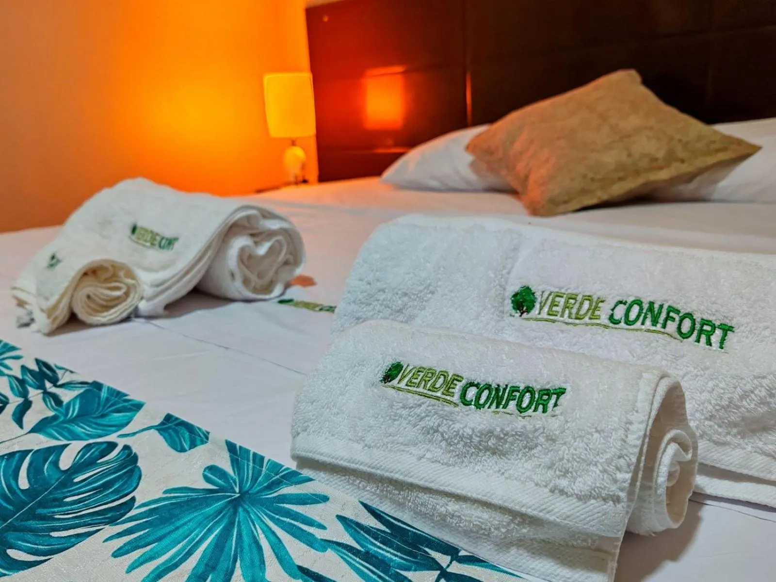 towels, Bed in Casa Blanca Hotel