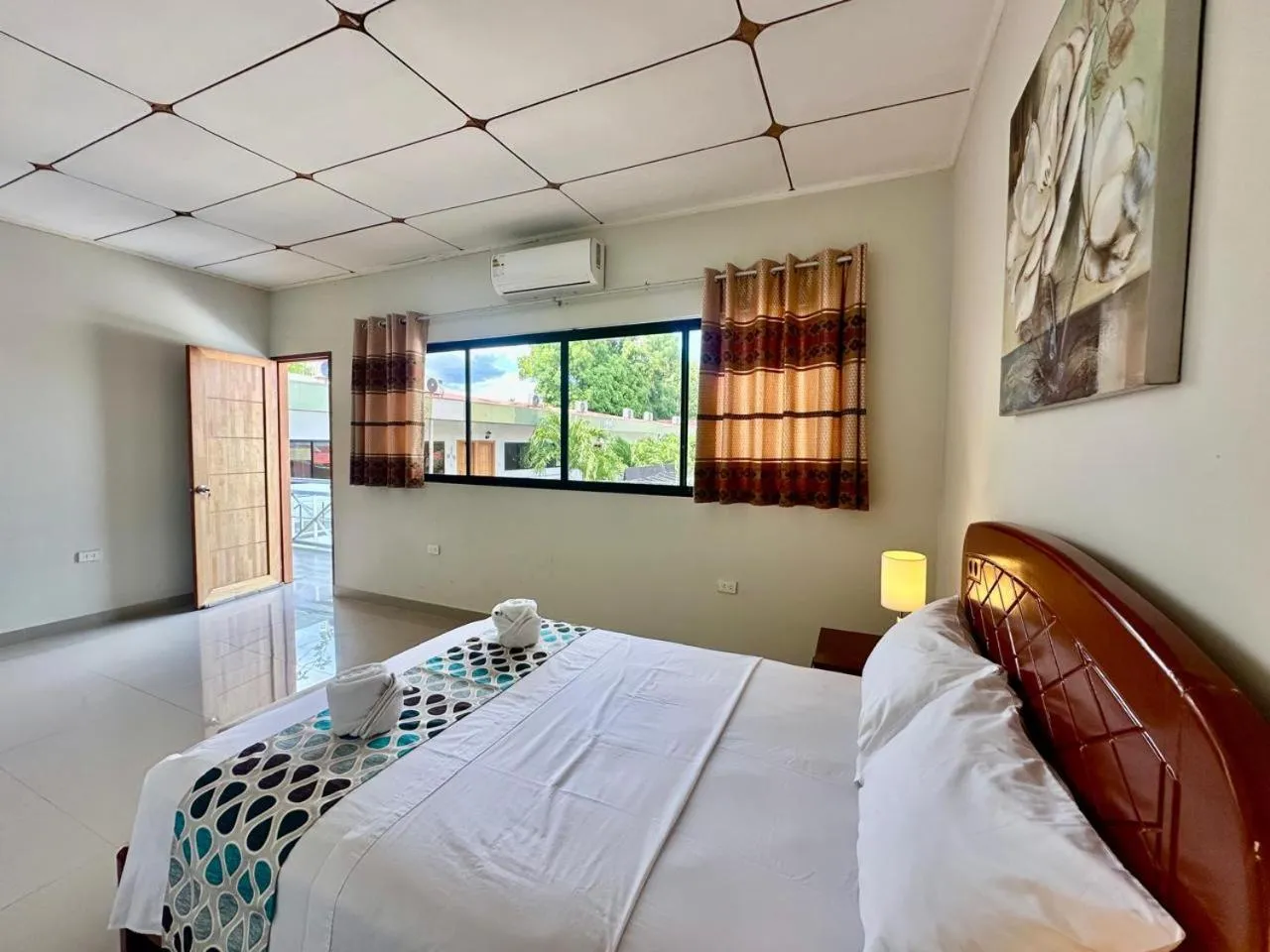 Bed in Casa Blanca Hotel